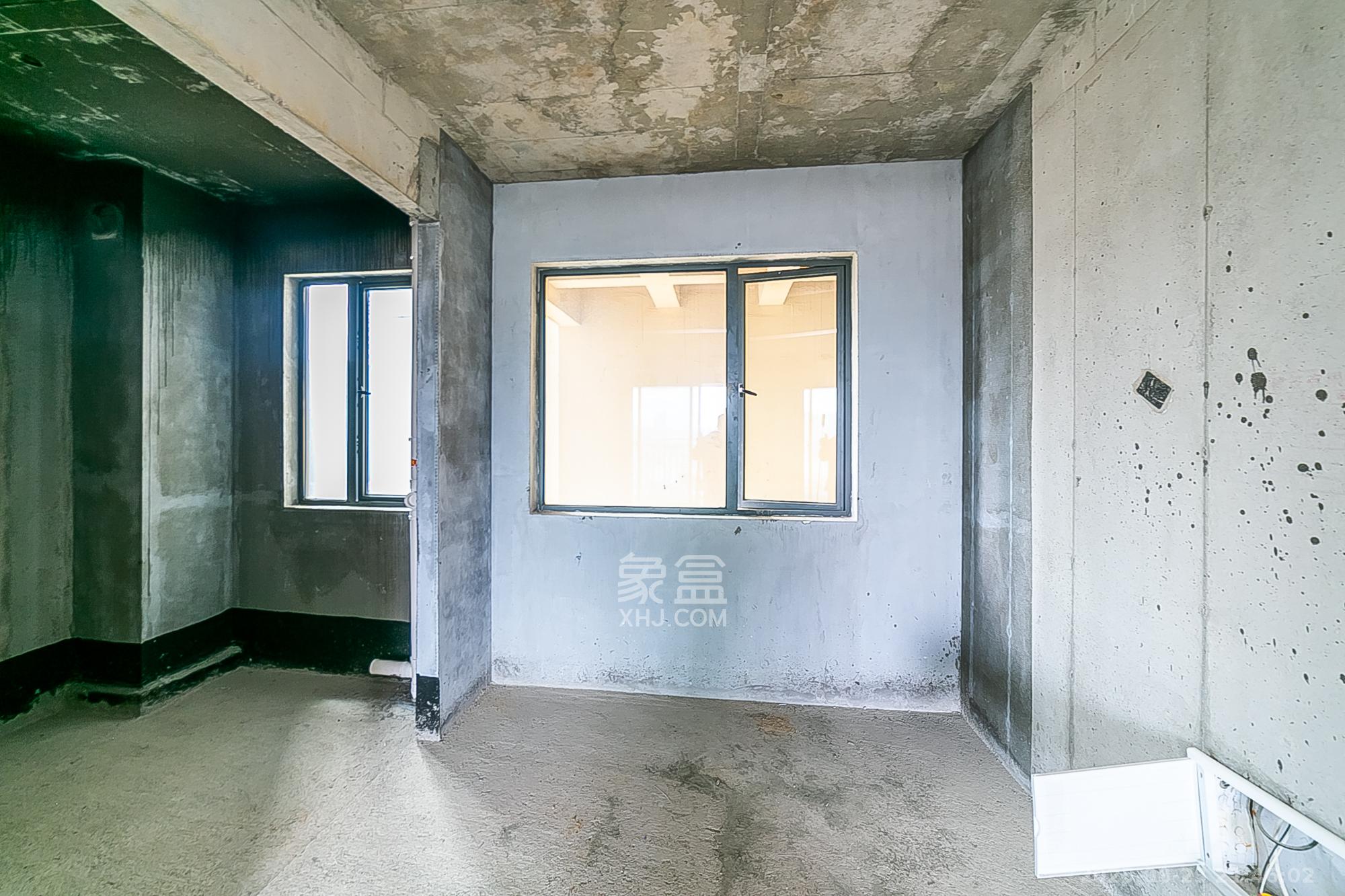 岭福家苑(天心佳苑) 3室2厅2卫 98.0万 岭福家苑(天心佳苑) 3室2厅2卫 98.0万客厅