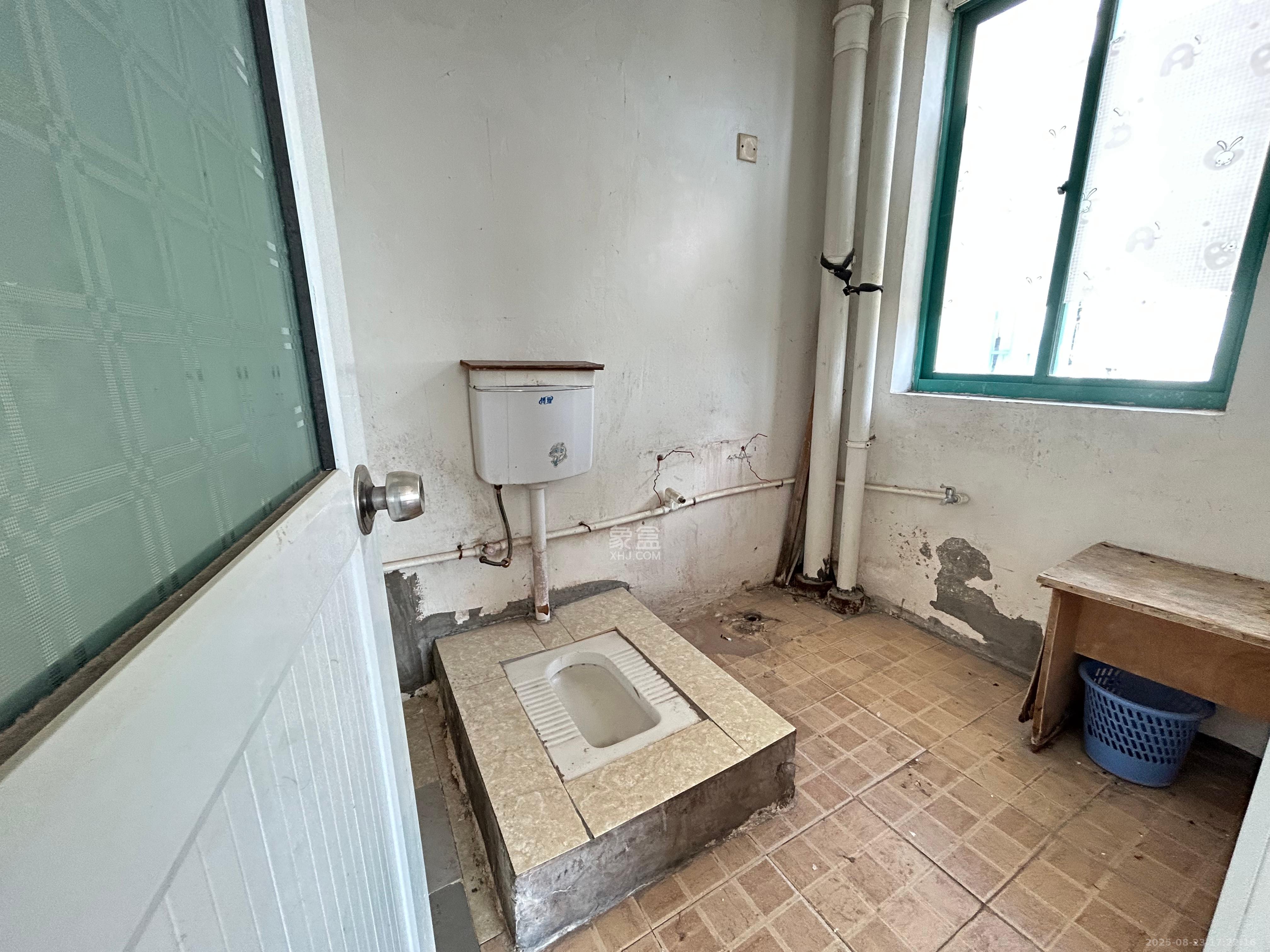 景秀江山 4室2厅2卫 1900.0元/月 景秀江山 4室2厅2卫 1900.0元/月室内图