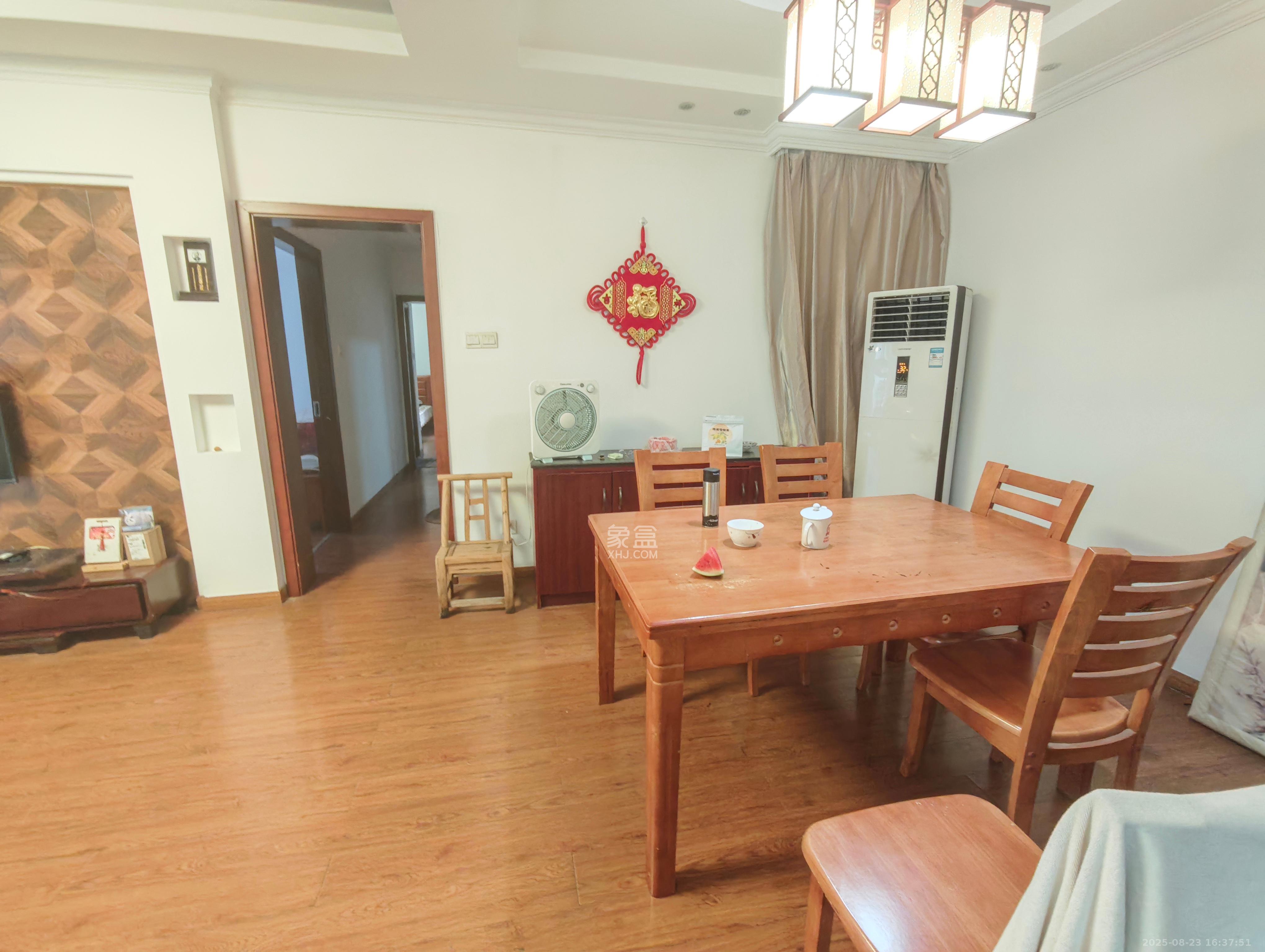 博林金谷  3室2厅2卫    3300.0元/月室内图