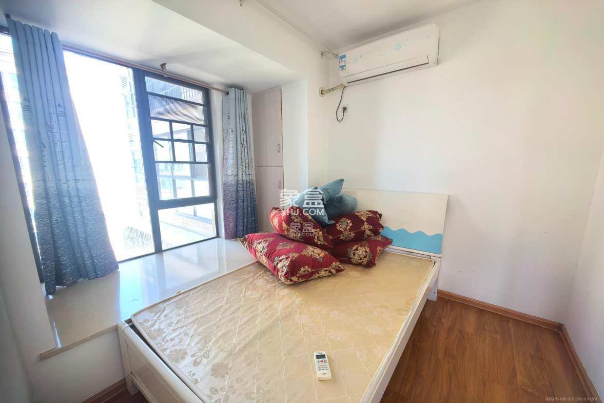 方略城市广场 3室1厅1卫 2200.0元/月 方略城市广场 3室1厅1卫 2200.0元/月室内图