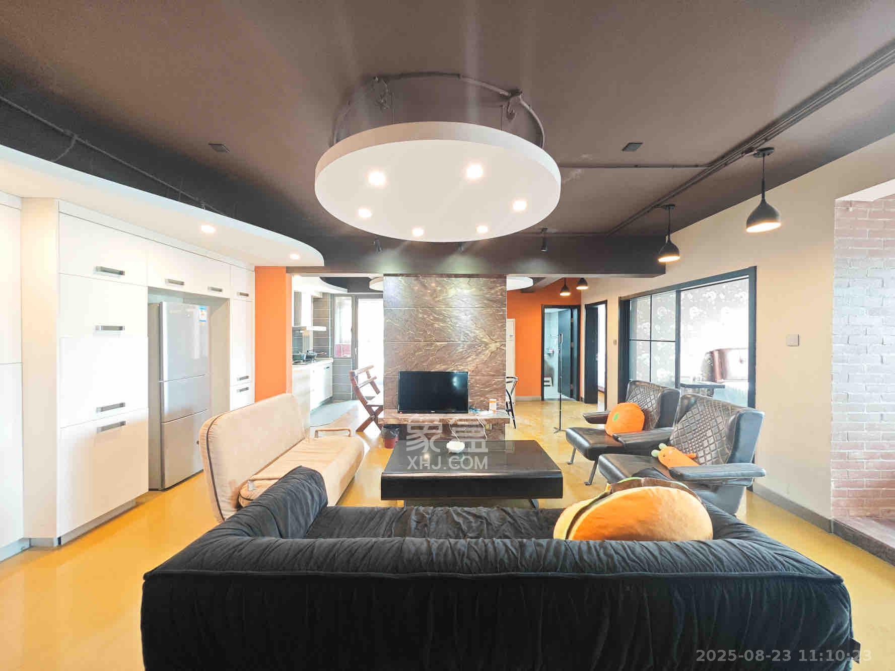 湘府东苑  3室2厅2卫    111.0万