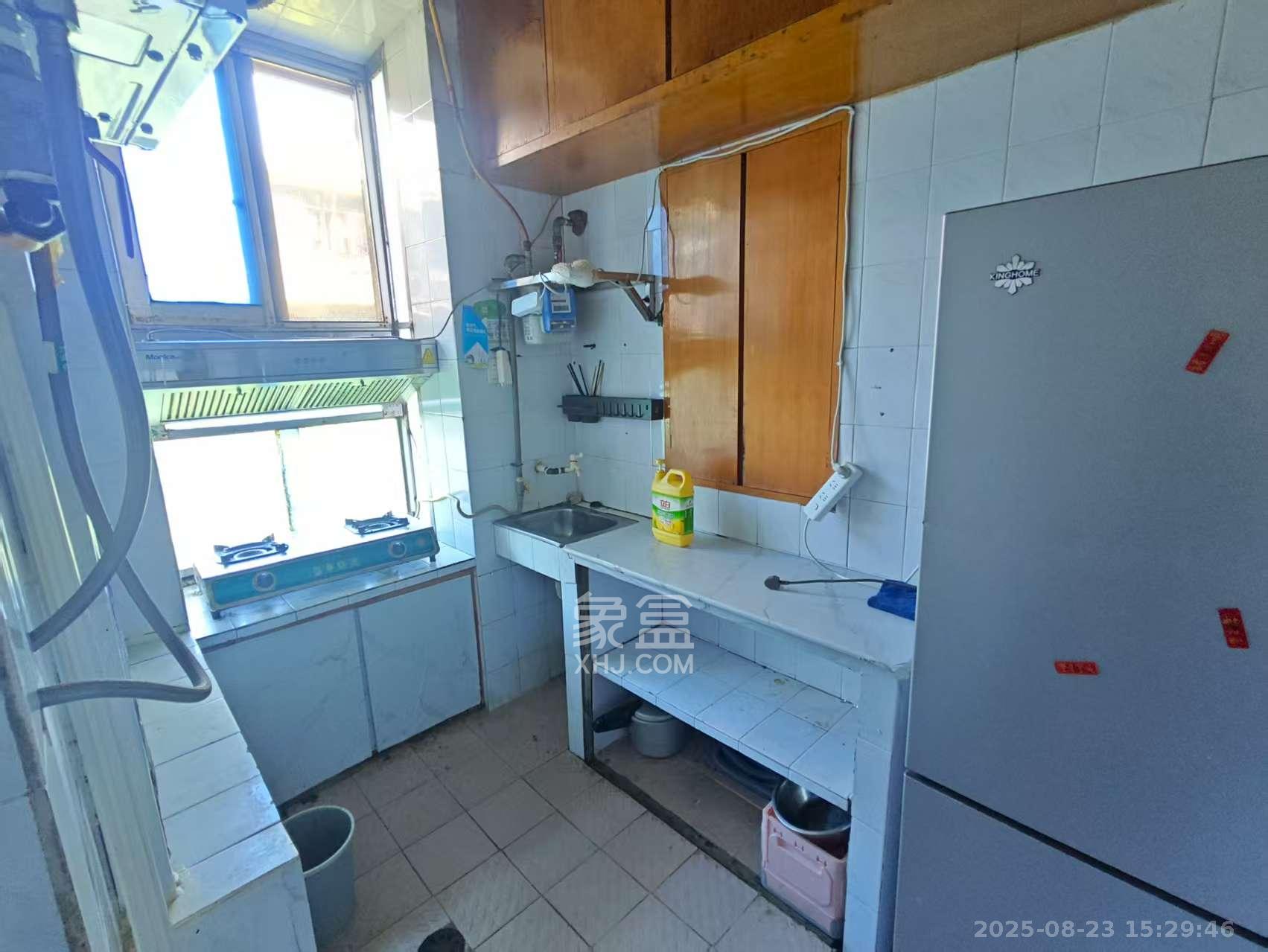 水泵厂宿舍 2室1厅1卫 1100.0元/月 水泵厂宿舍 2室1厅1卫 1100.0元/月室内图