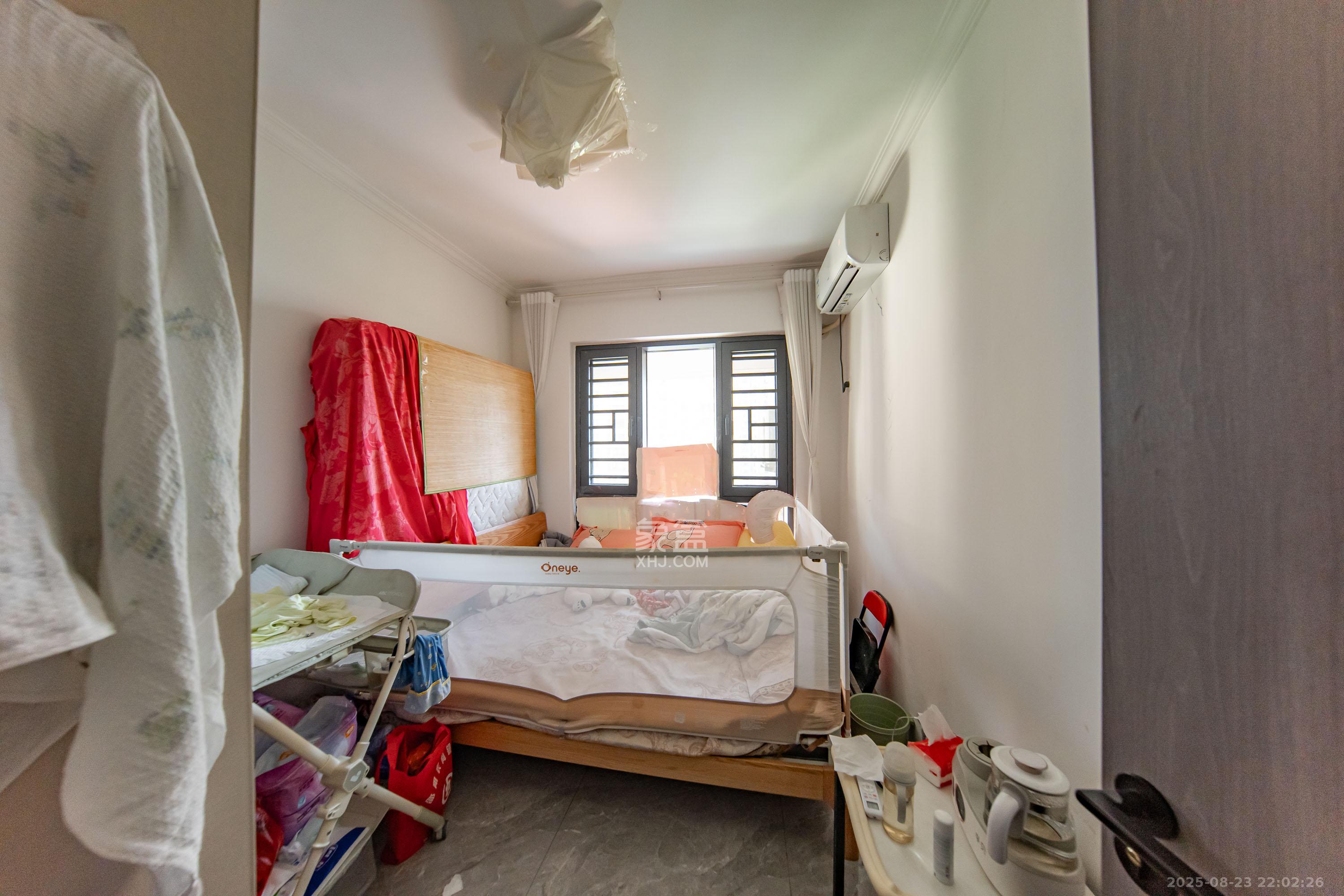 邦盛水岸御园  3室2厅2卫    77.8万卧室