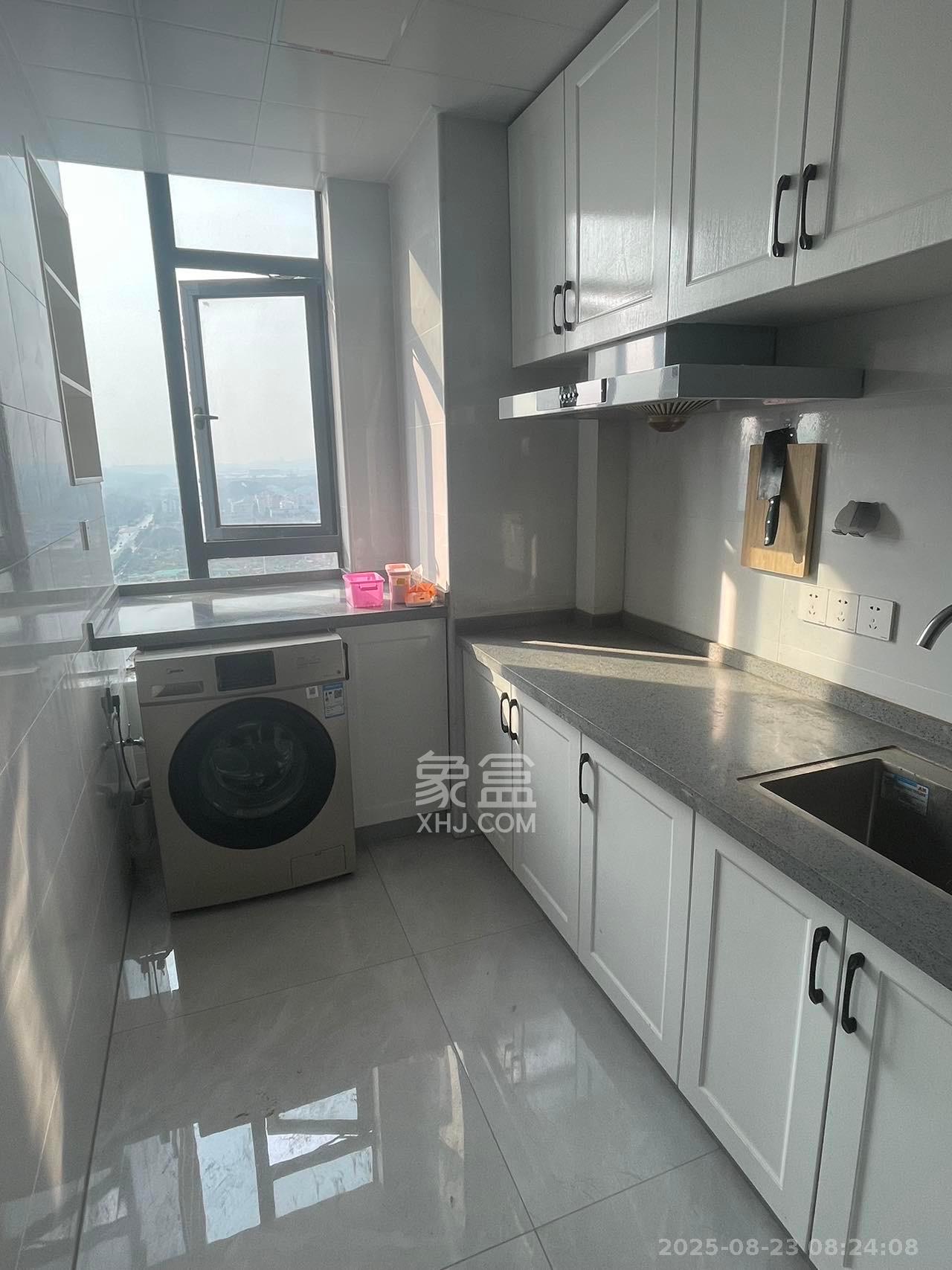 梅溪湖家居建材城  1室1厅1卫    1500.0元/月 梅溪湖家居建材城  1室1厅1卫    1500.0元/月室内图