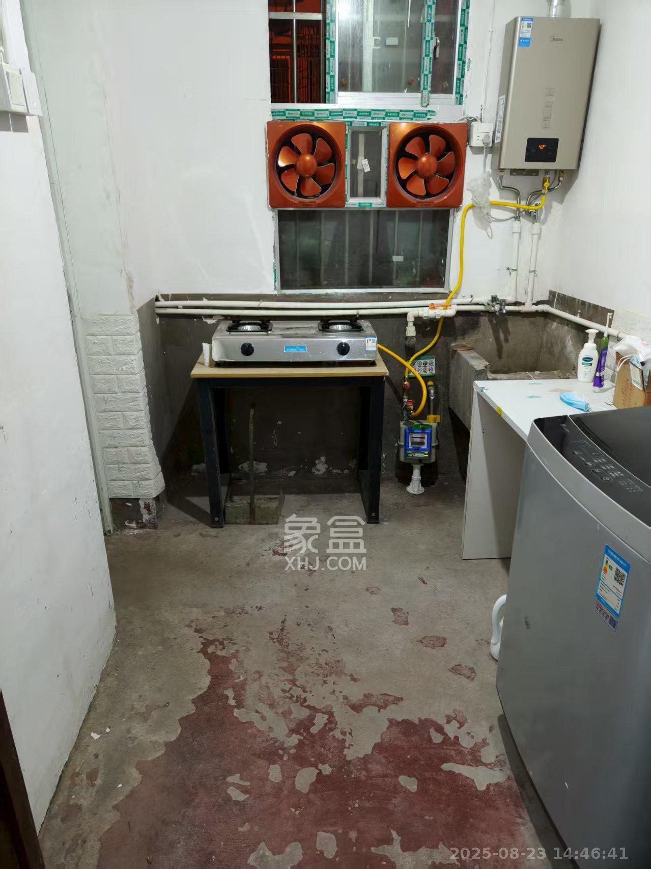 茅亭子  1室1厅1卫    1000.0元/月室内图