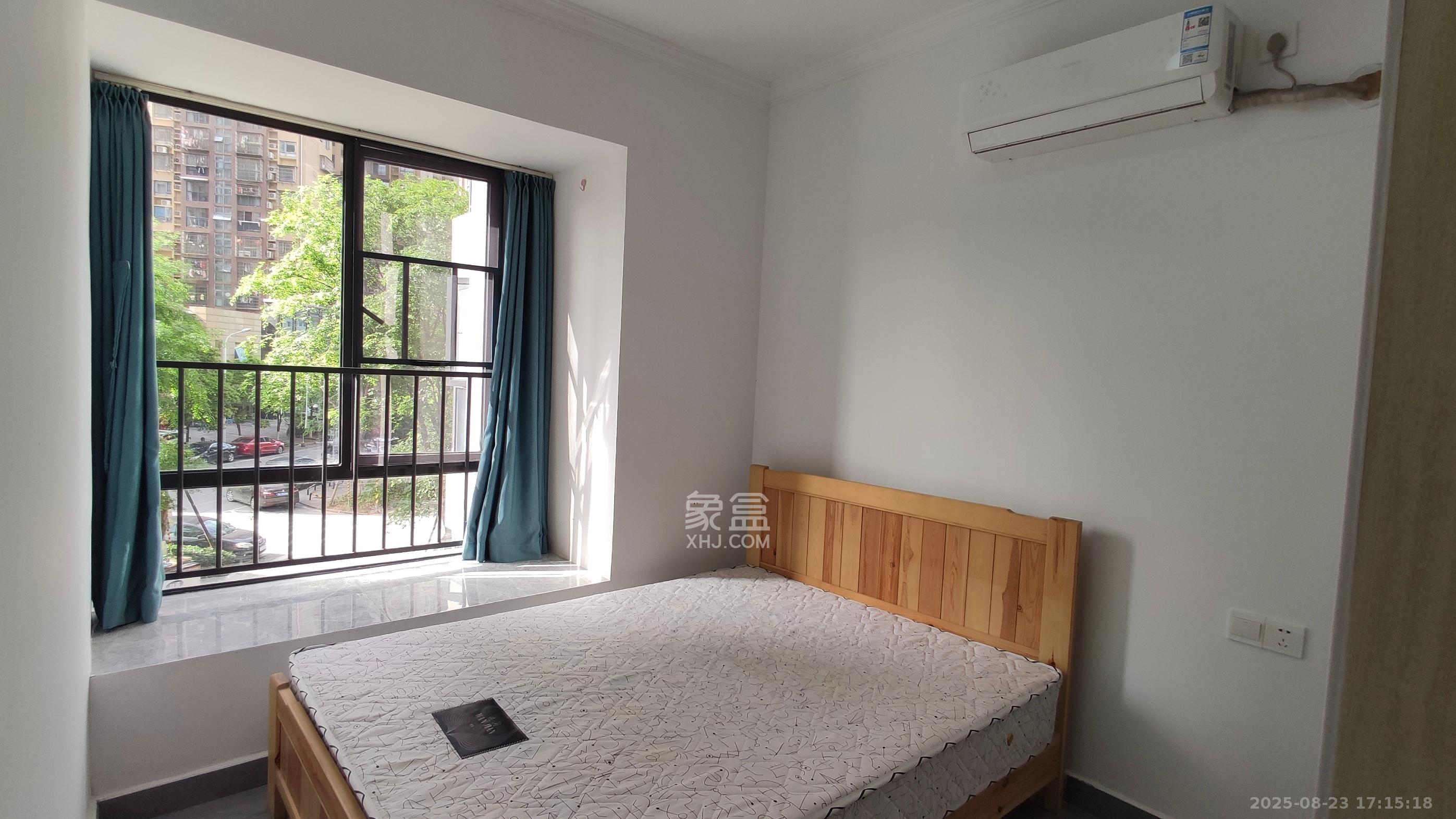 汇金城/嘉华城(二期、三期) 3室2厅1卫 2400.0元/月 汇金城/嘉华城(二期、三期) 3室2厅1卫 2400.0元/月室内图