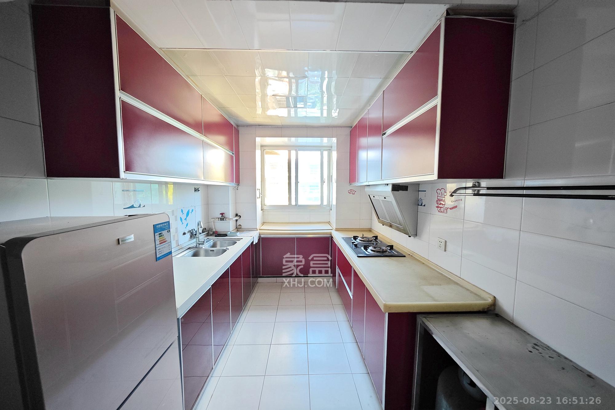 砂子塘社区  1室1厅1卫    48.0万 砂子塘社区  1室1厅1卫    48.0万厨房