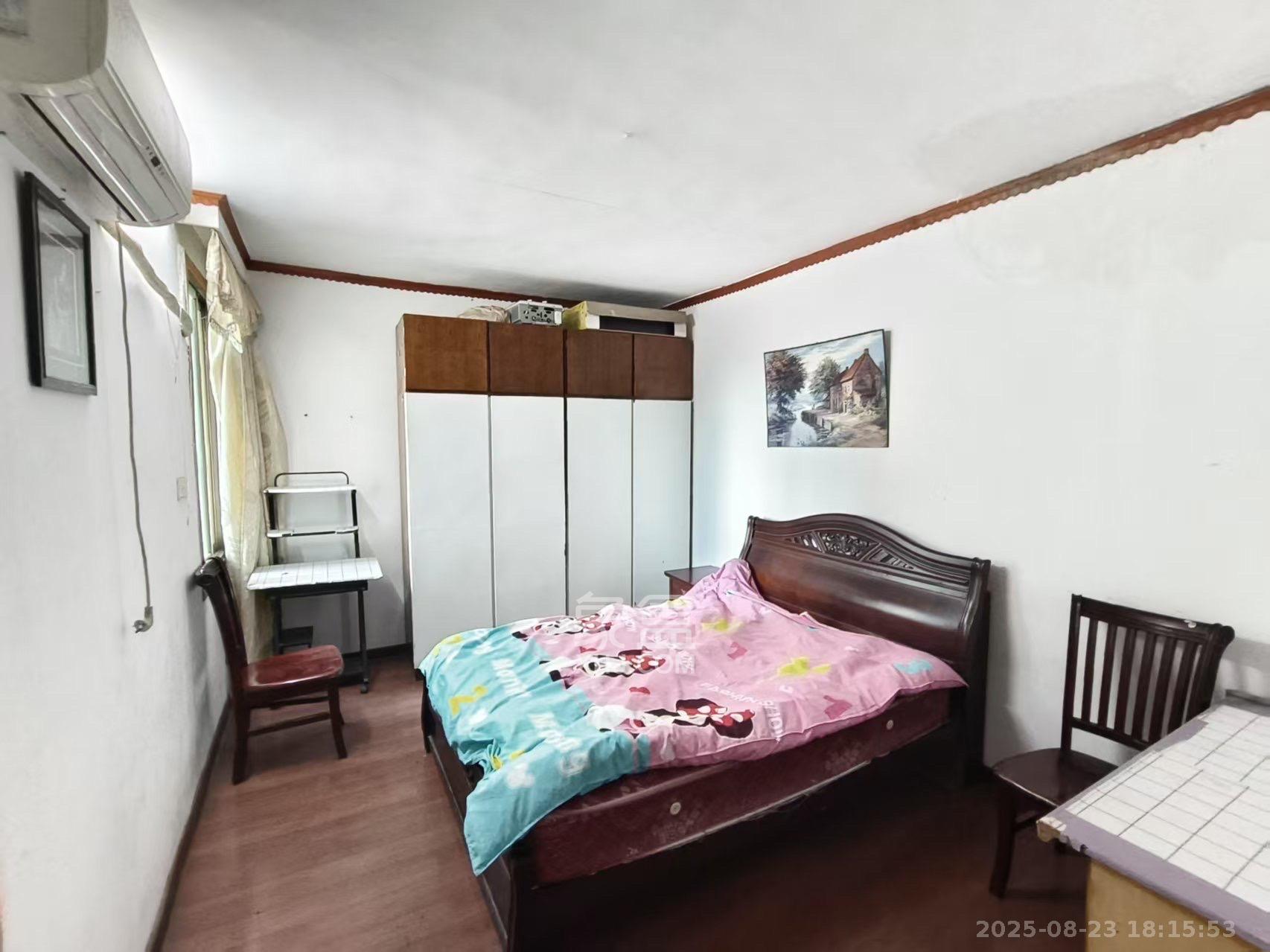 家兴公寓（洪家井）  2室1厅1卫    2000.0元/月室内图