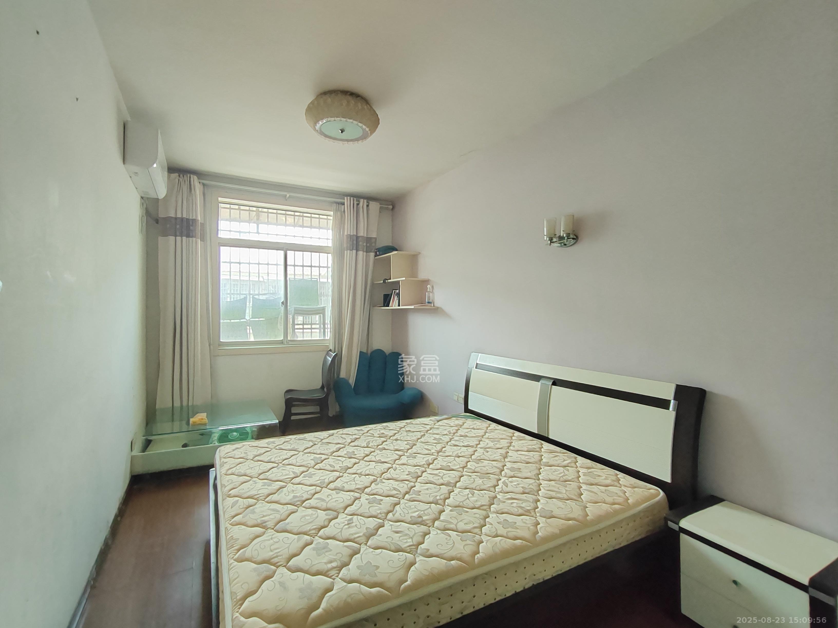 四季如春酒店(原名鑫元大酒店)  3室2厅1卫    1200.0元/月室内图