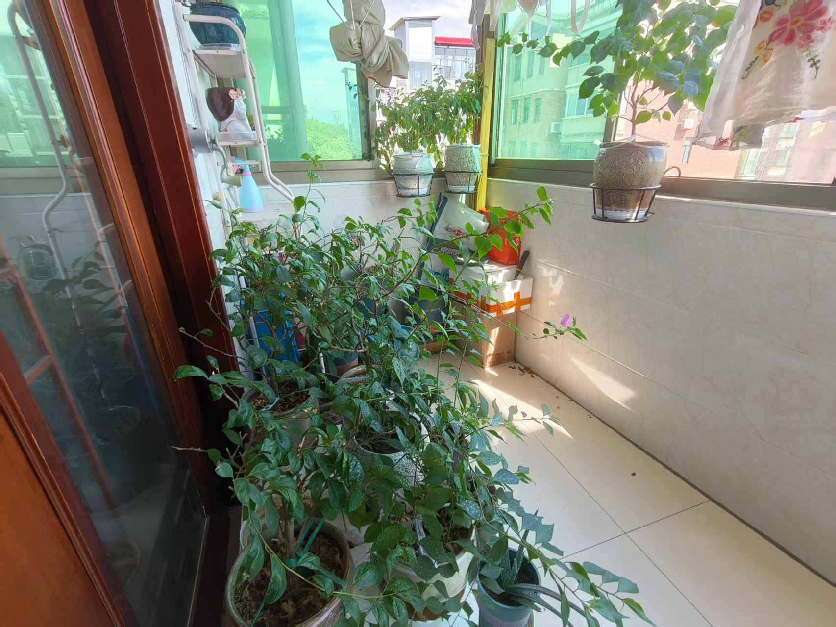 梓怡华盛家园 4室2厅2卫 70.0万 梓怡华盛家园 4室2厅2卫 70.0万室内图