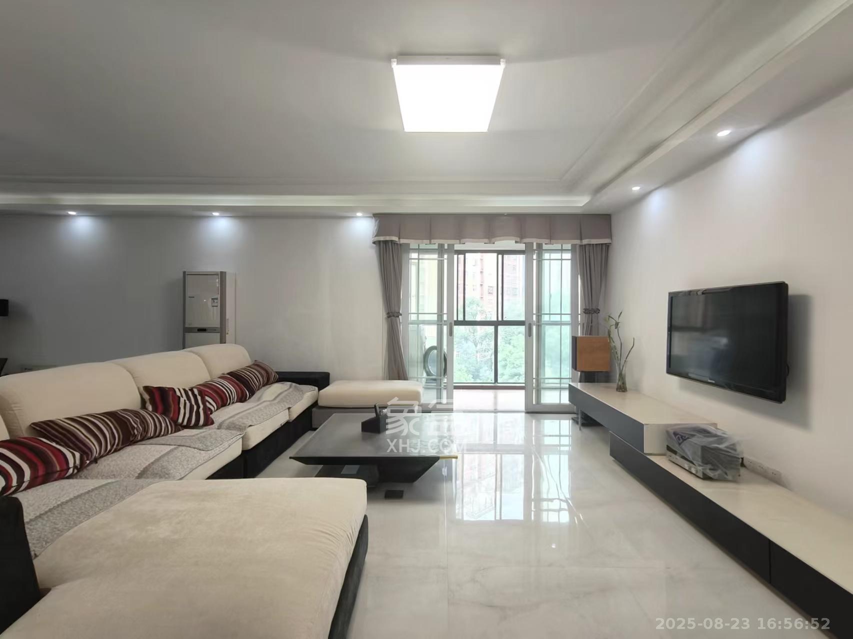 天园假日  4室2厅1卫    3500.0元/月 天园假日  4室2厅1卫    3500.0元/月