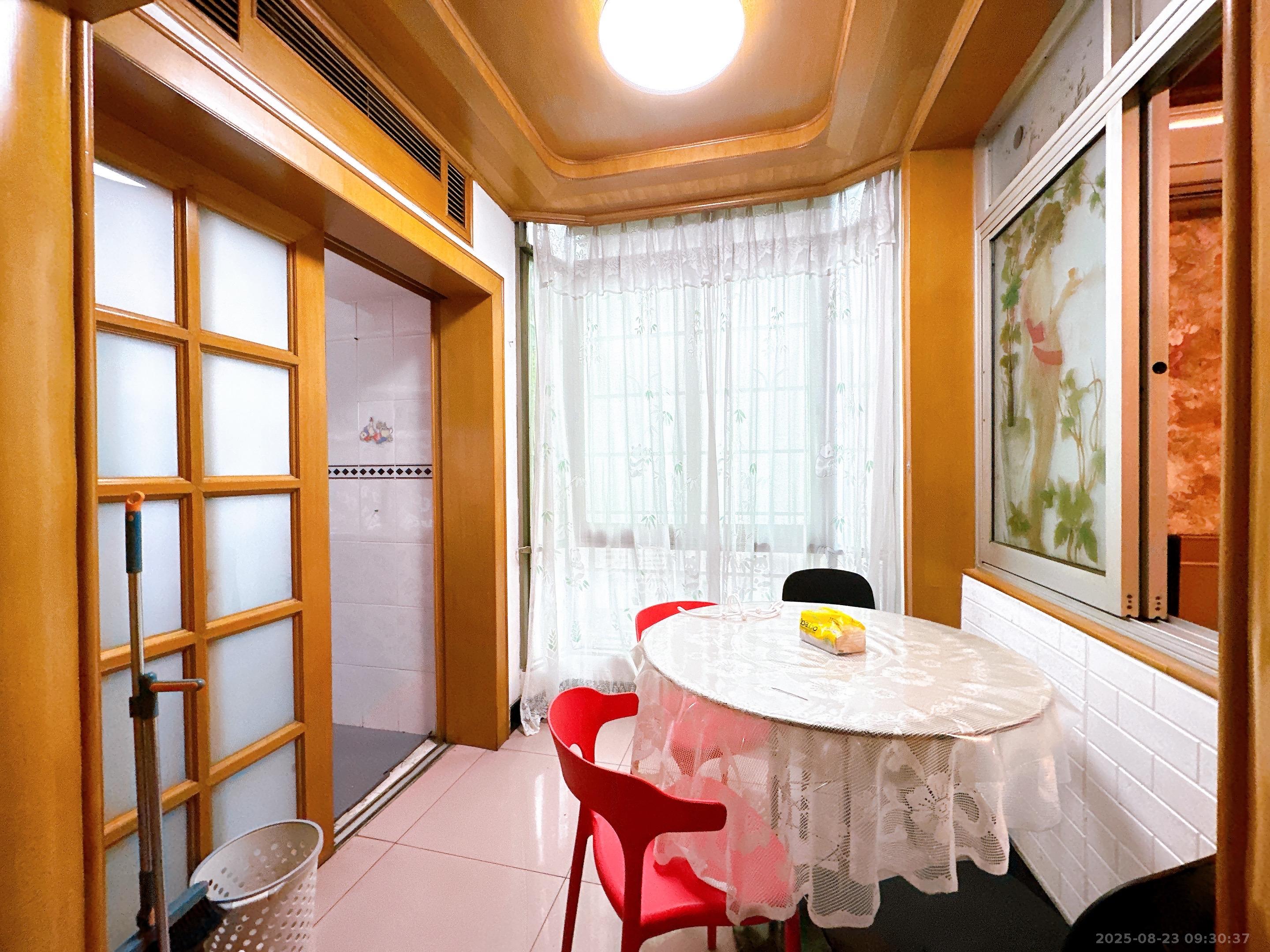 便河边人大宿舍(长沙市人大常委会家属区) 3室1厅1卫 2100.0元/月 便河边人大宿舍(长沙市人大常委会家属区) 3室1厅1卫 2100.0元/月室内图