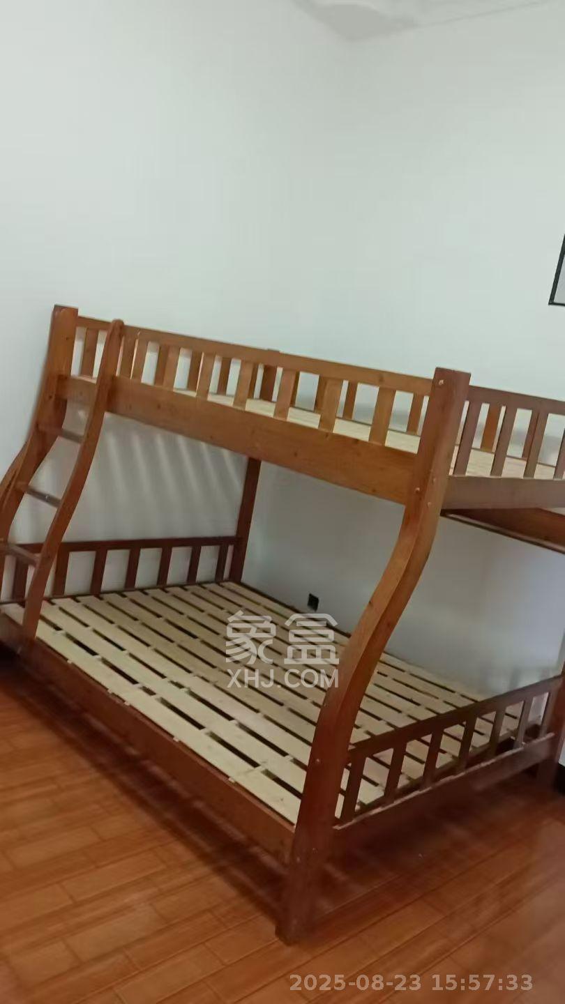 青山家园 3室2厅1卫 1400.0元/月 青山家园 3室2厅1卫 1400.0元/月室内图