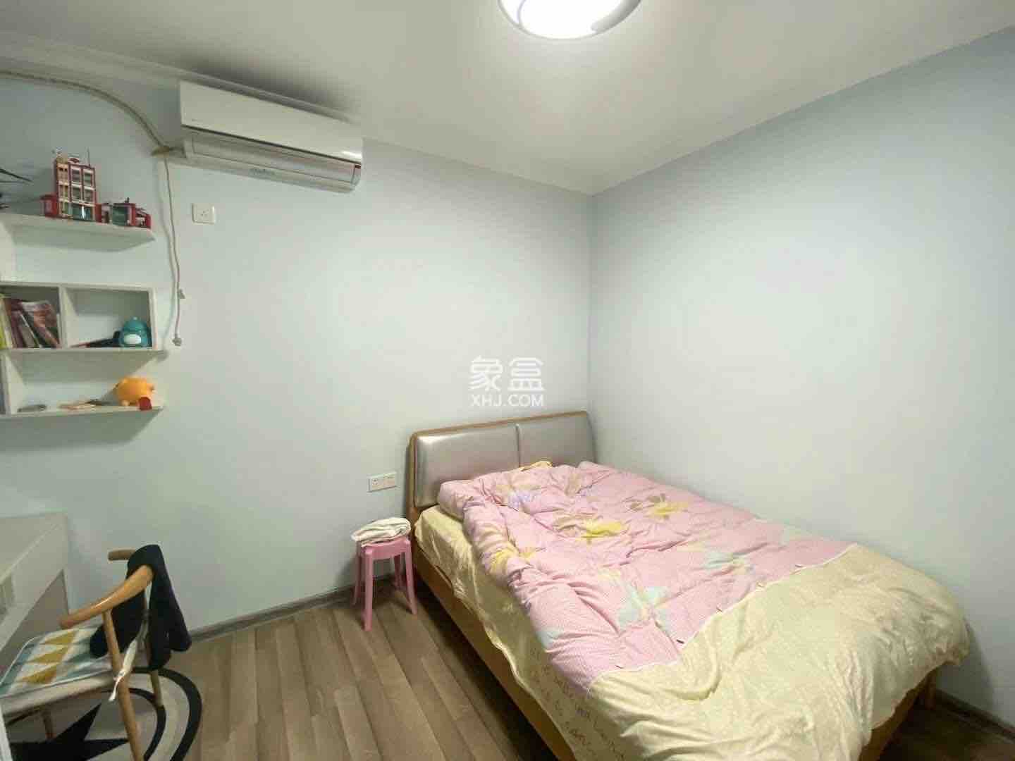 英伦星海湾  2室1厅1卫   2200.00元/月室内图