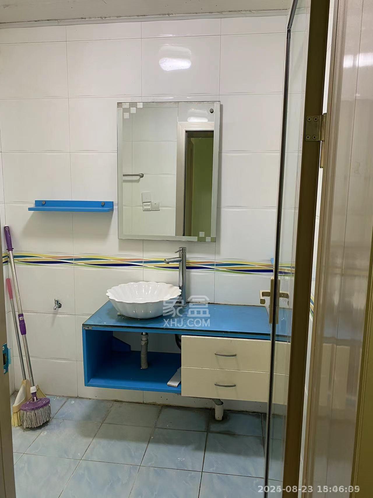 香山美境 2室2厅1卫 1400.0元/月 香山美境 2室2厅1卫 1400.0元/月室内图