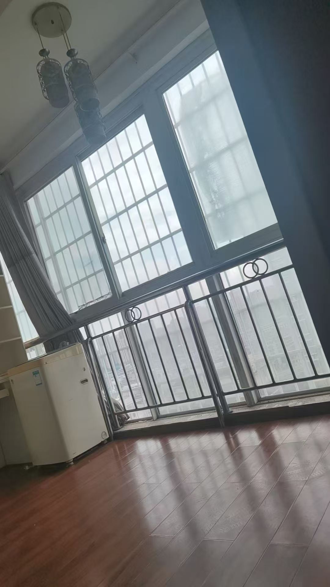 大汉巨龙家园  2室2厅2卫    1200.0元/月 大汉巨龙家园  2室2厅2卫    1200.0元/月室内图