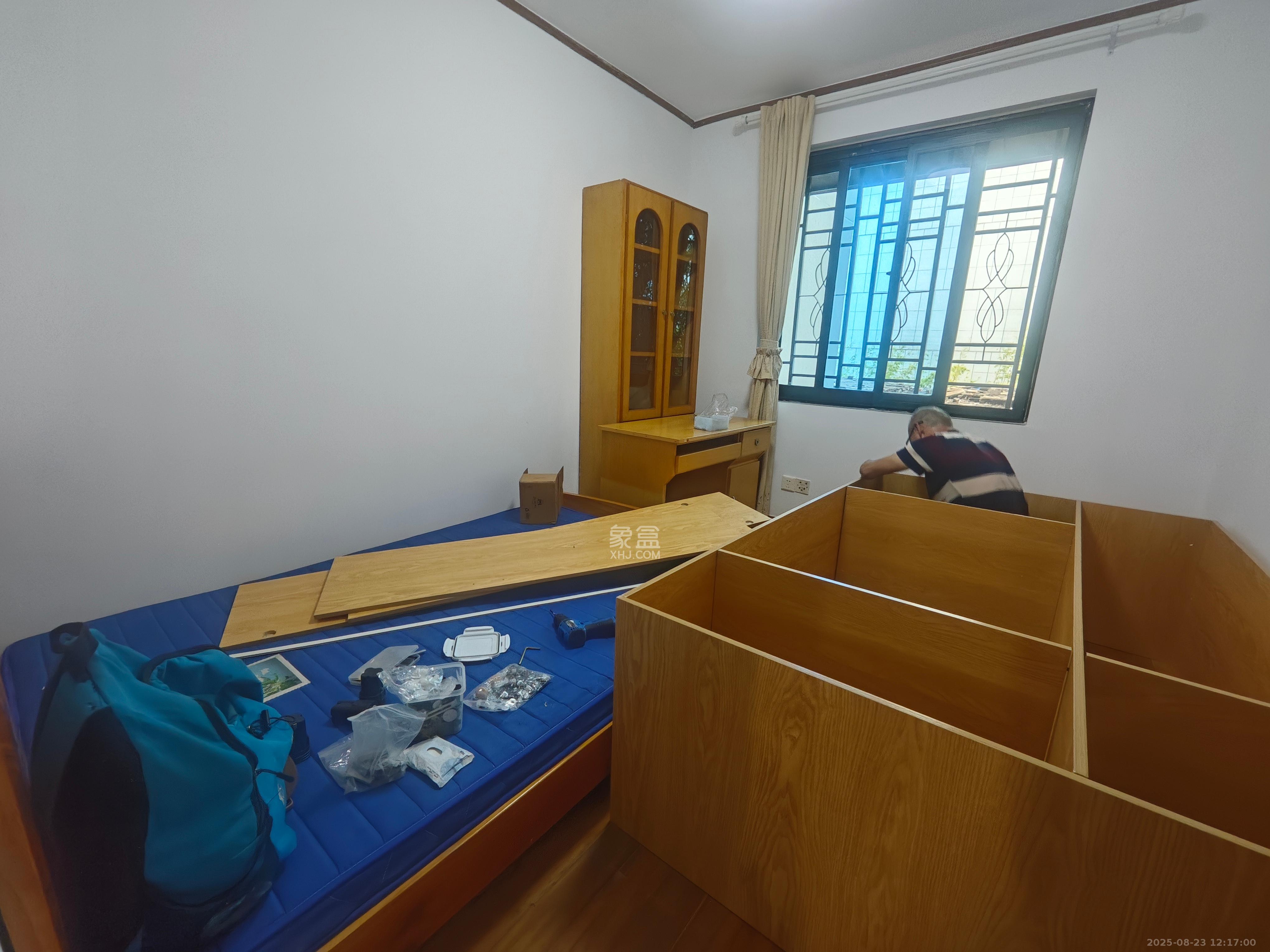 燕山街社区  1室0厅0卫   1700.00元/月室内图