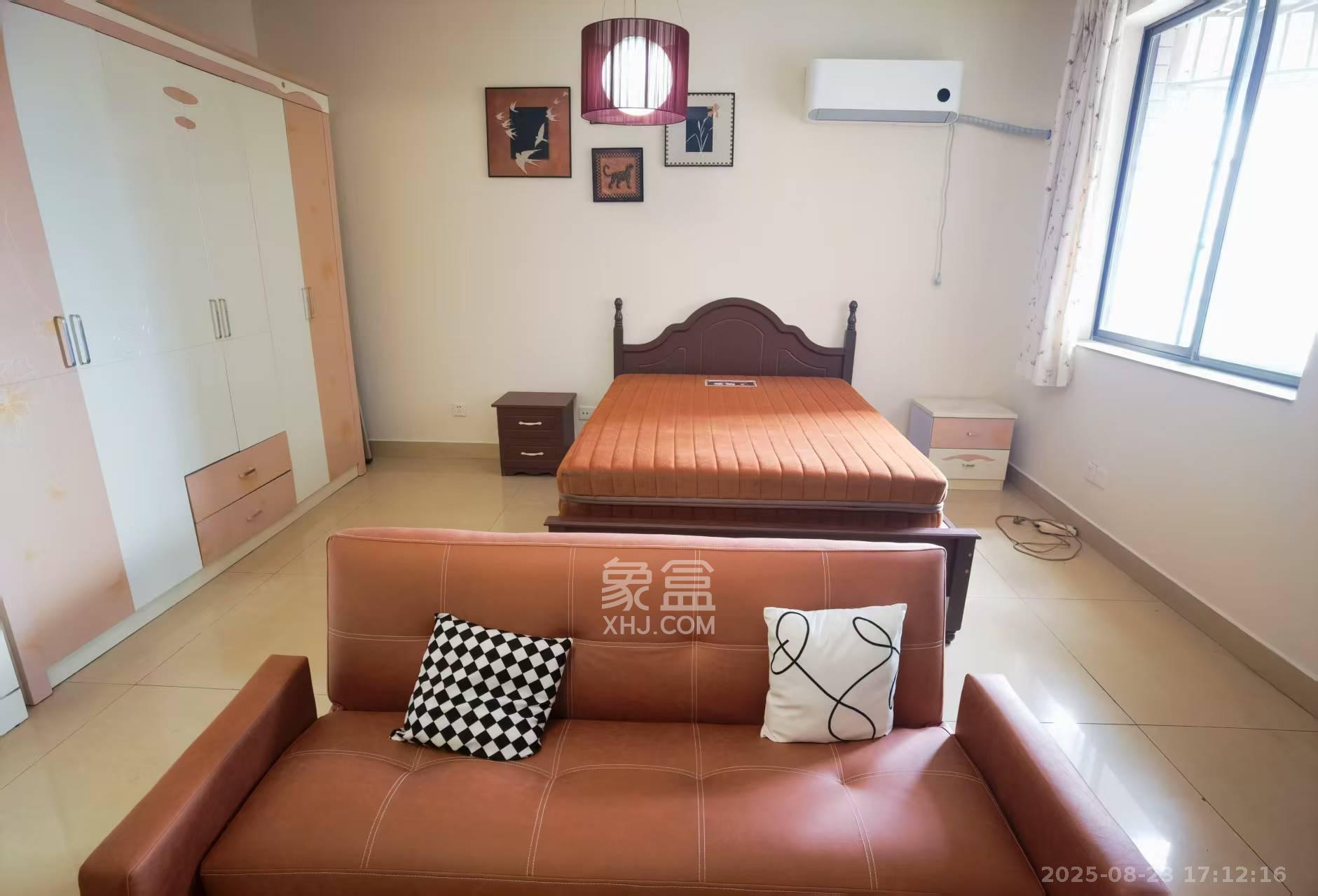 芙蓉同发 1室1厅1卫 2000.0元/月 芙蓉同发 1室1厅1卫 2000.0元/月室内图