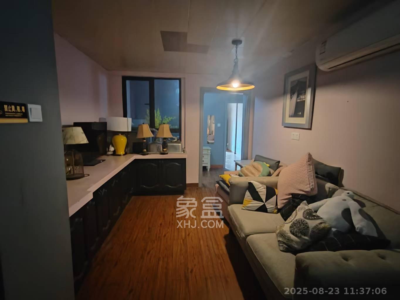 湘域城邦（湘域国际中心）  3室1厅1卫   4200.00元/月室内图