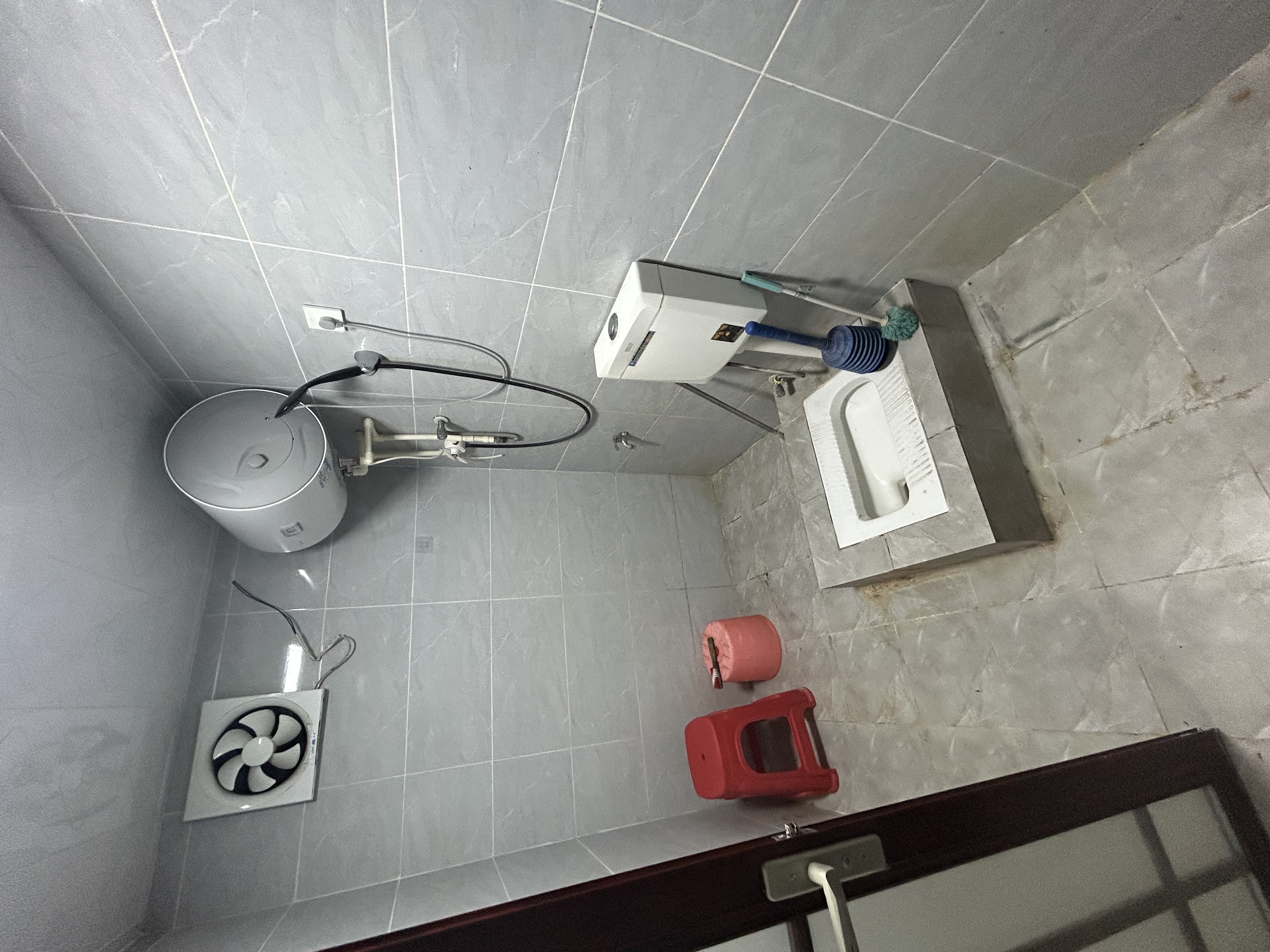 富成大厦 2室2厅1卫 2300.0元/月 富成大厦 2室2厅1卫 2300.0元/月室内图