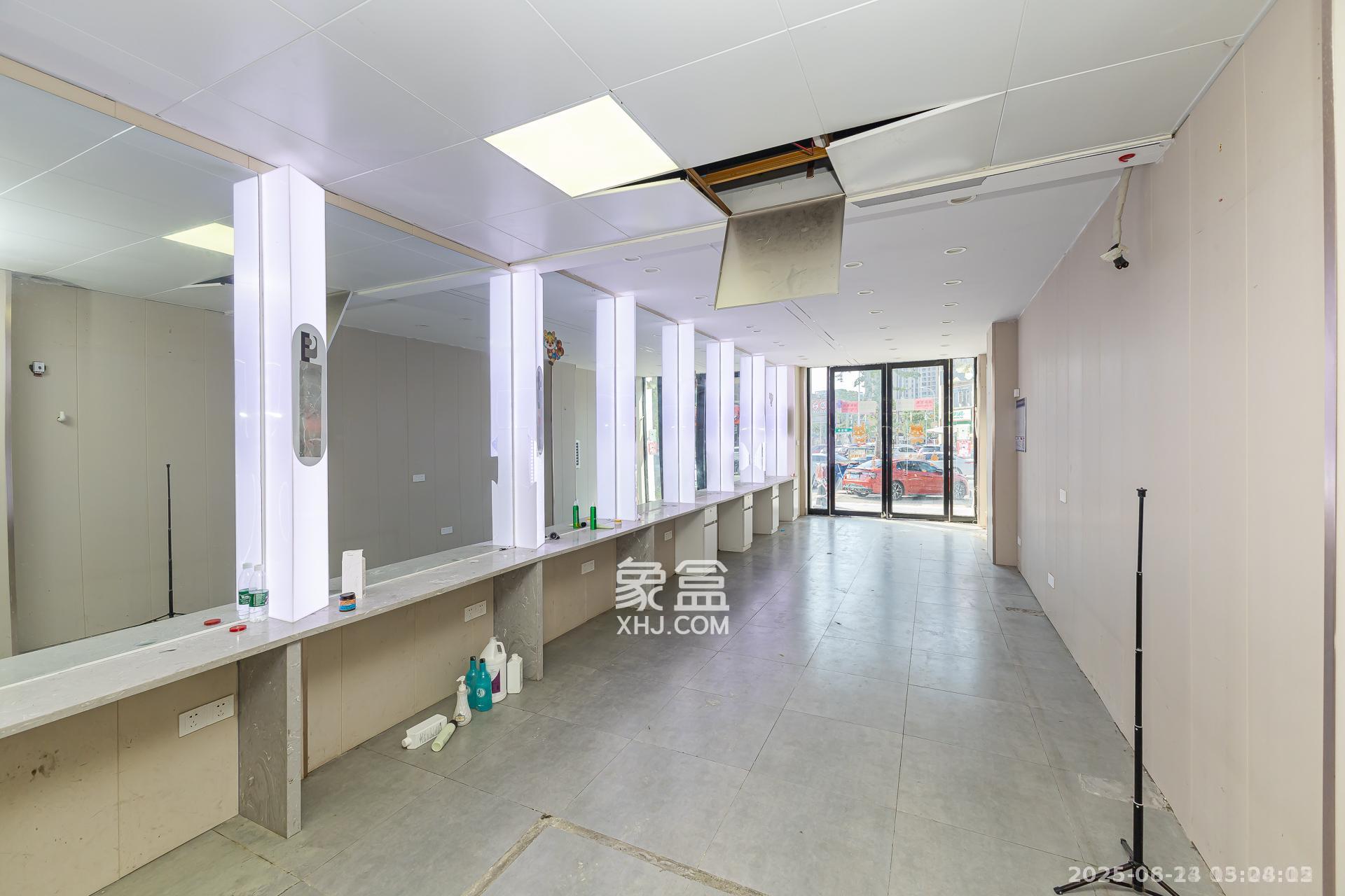 龙湖湘风原著（龙湖湘风星城）   61.61㎡      5300.0元/月室内图