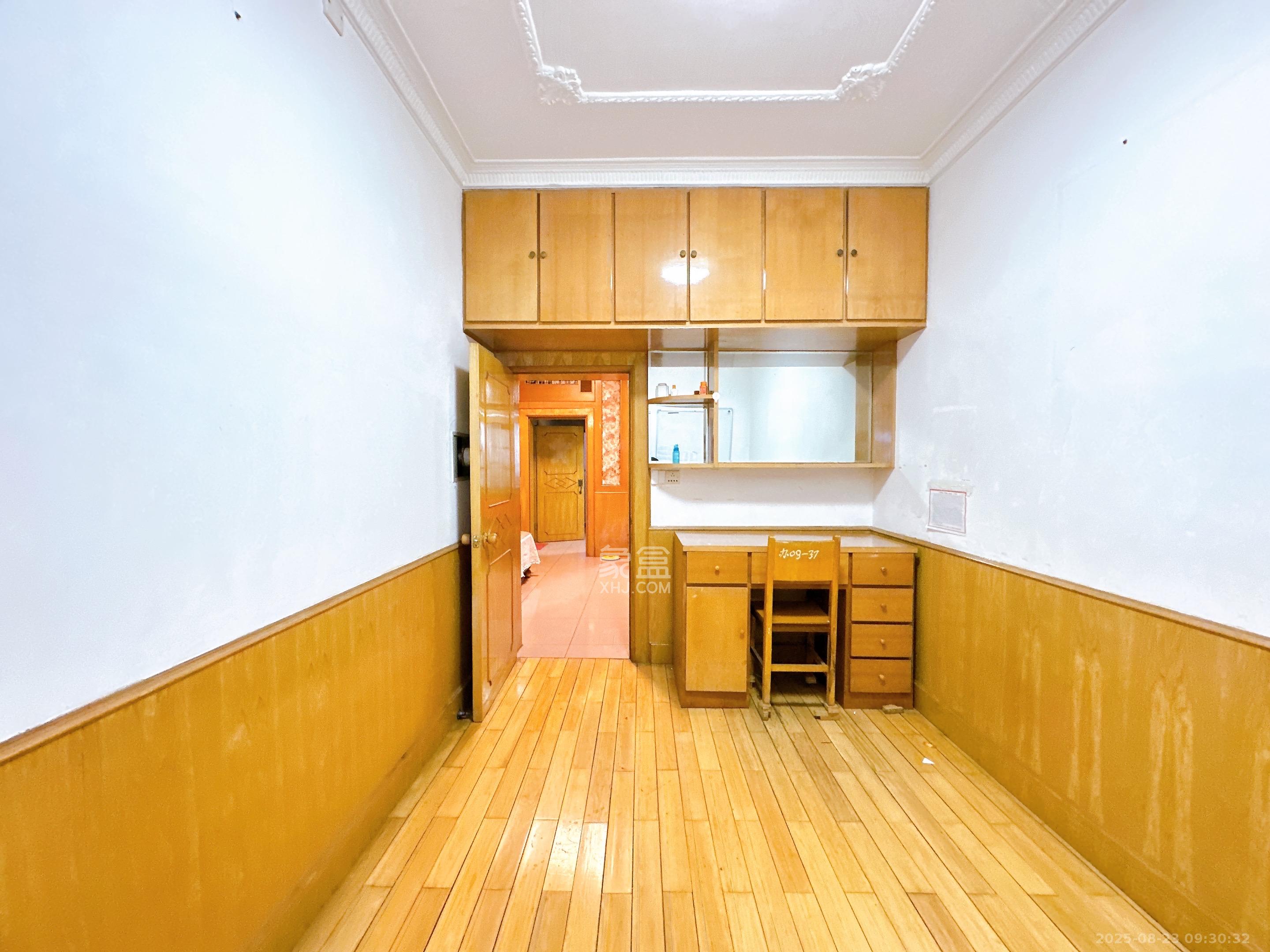 便河边人大宿舍（长沙市人大常委会家属区）  3室1厅1卫    2100.0元/月室内图