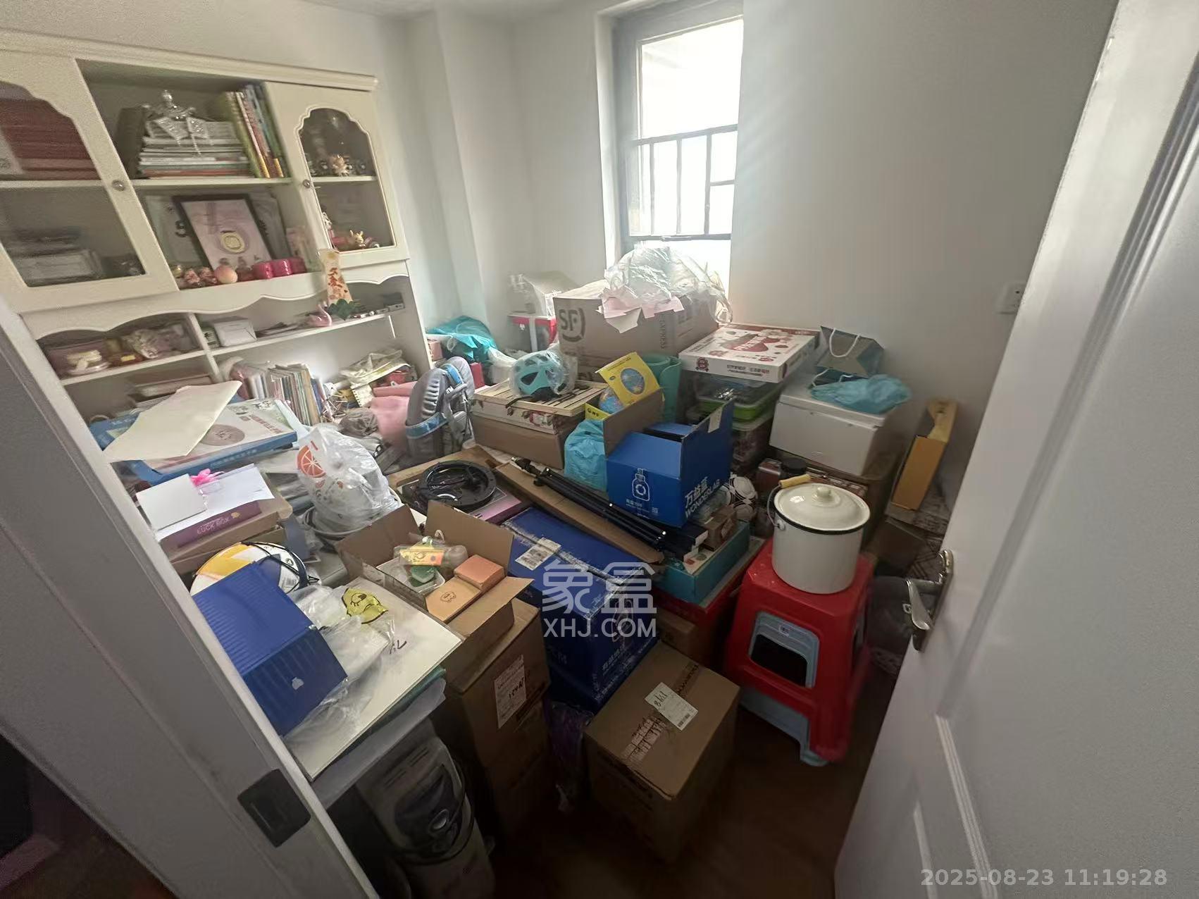 梅溪正荣府 5室2厅2卫 3600.0元/月 梅溪正荣府 5室2厅2卫 3600.0元/月室内图