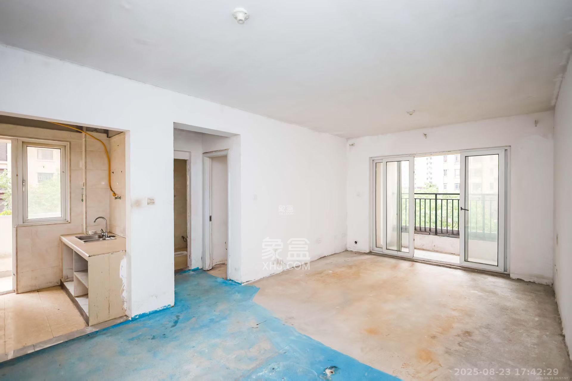 金科世界城  3室2厅1卫    1800.0元/月 金科世界城  3室2厅1卫    1800.0元/月室内图