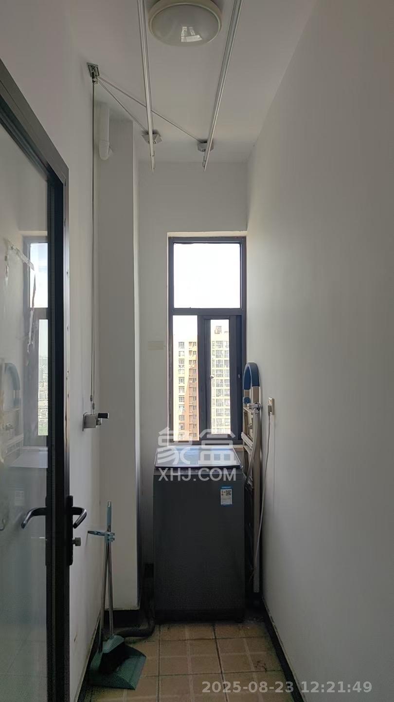 阳光锦城  1室1厅1卫    1500.0元/月 阳光锦城  1室1厅1卫    1500.0元/月室内图