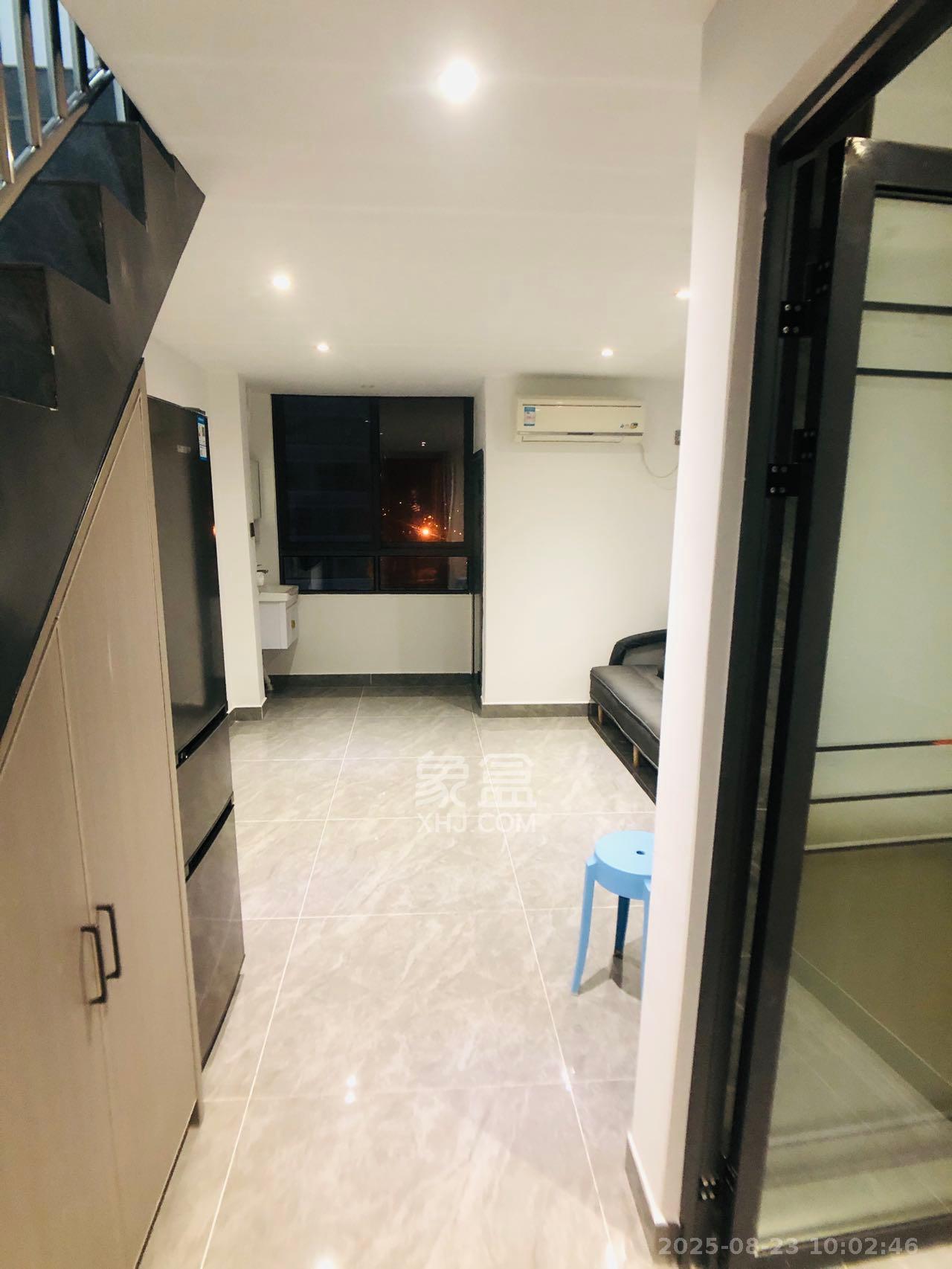 碧桂园星荟 1室1厅1卫 1200.0元/月 碧桂园星荟 1室1厅1卫 1200.0元/月室内图