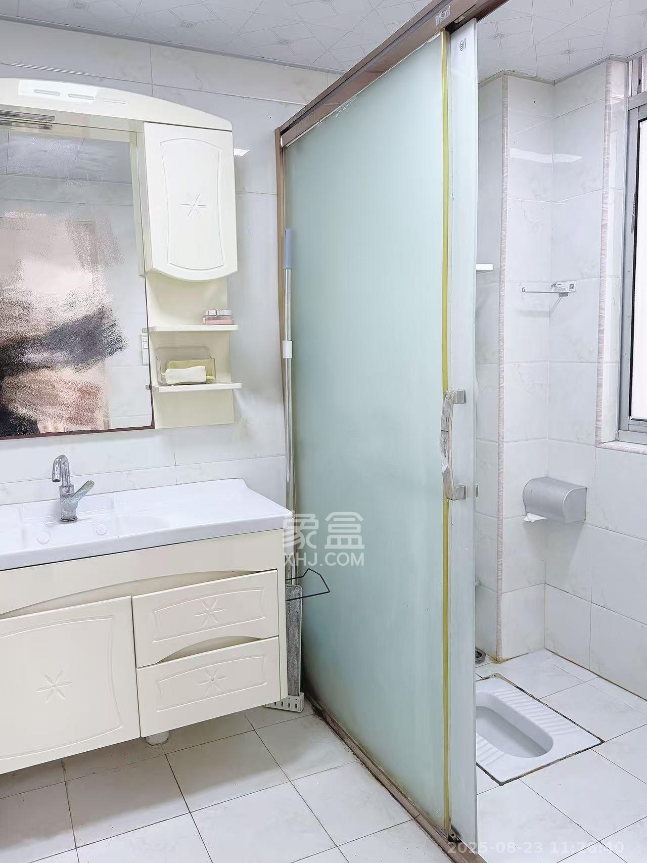 先锋新宇  3室2厅1卫   2400.00元/月室内图