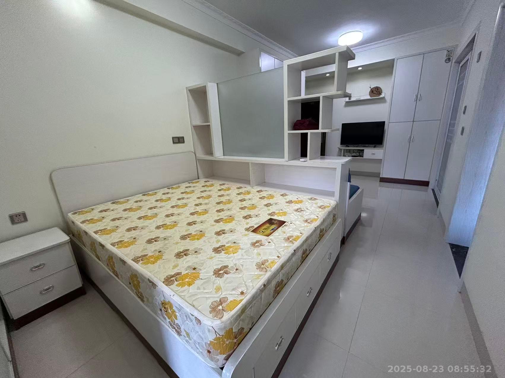 中建御山和苑 1室1厅1卫 1300.0元/月 中建御山和苑 1室1厅1卫 1300.0元/月室内图