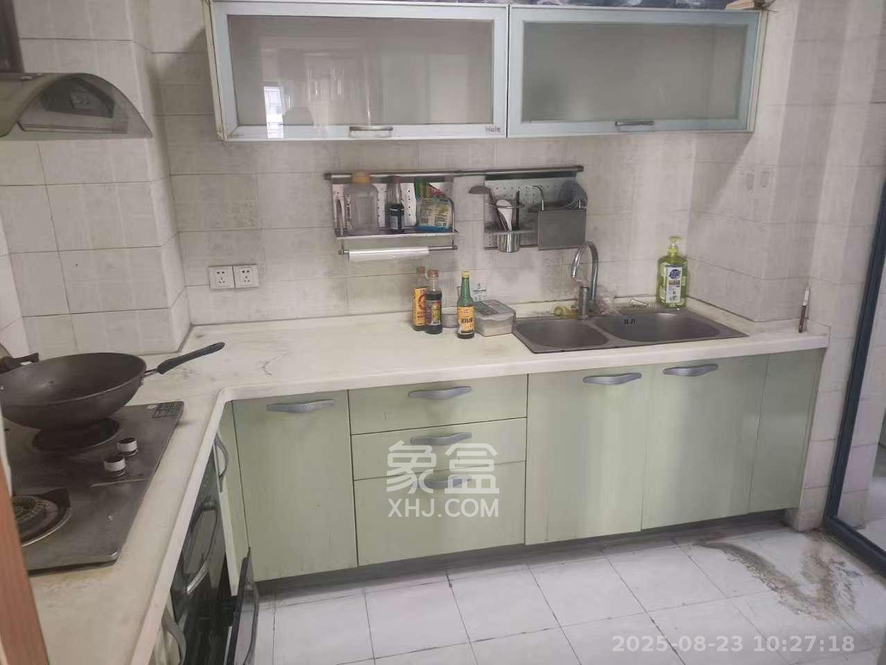 华菱蓝调国际(华菱.香墅美地) 4室2厅2卫 2500.0元/月 华菱蓝调国际(华菱.香墅美地) 4室2厅2卫 2500.0元/月室内图