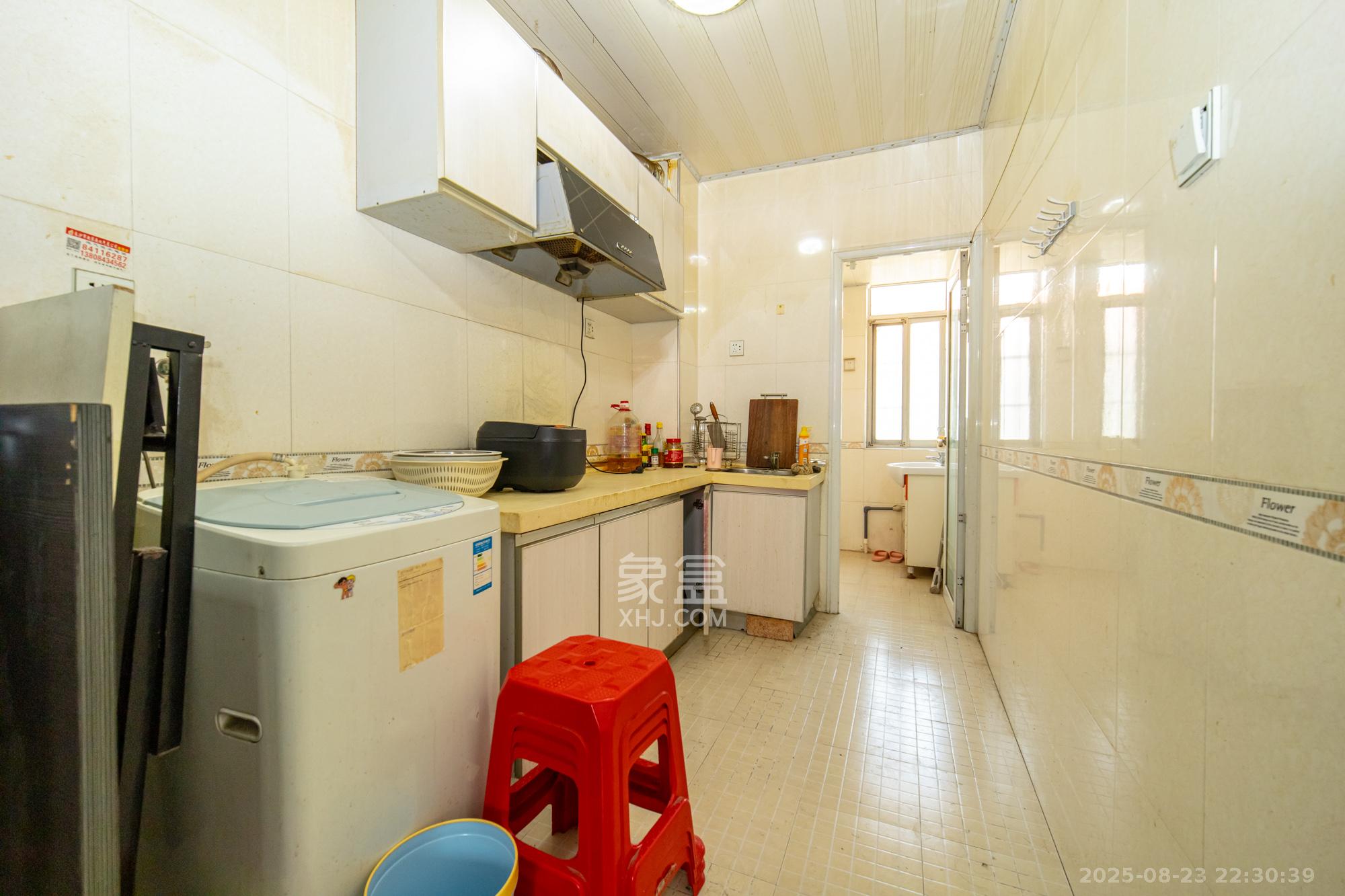 星沙汽配城（大塘村农机市场）  1室1厅1卫    15.8万厨房