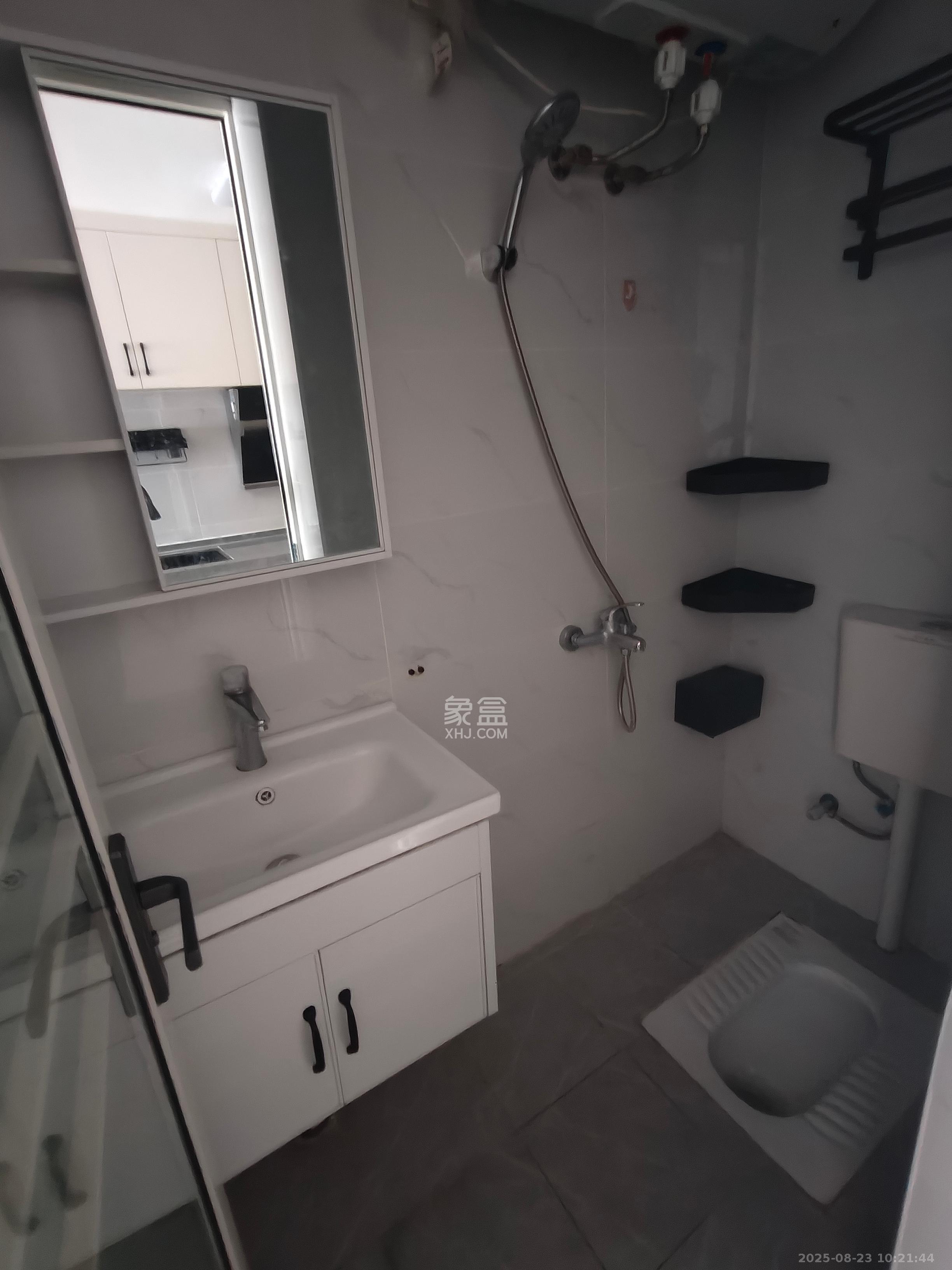 壹廷中央府院(福地花园) 1室1厅1卫 1800.0元/月 壹廷中央府院(福地花园) 1室1厅1卫 1800.0元/月室内图