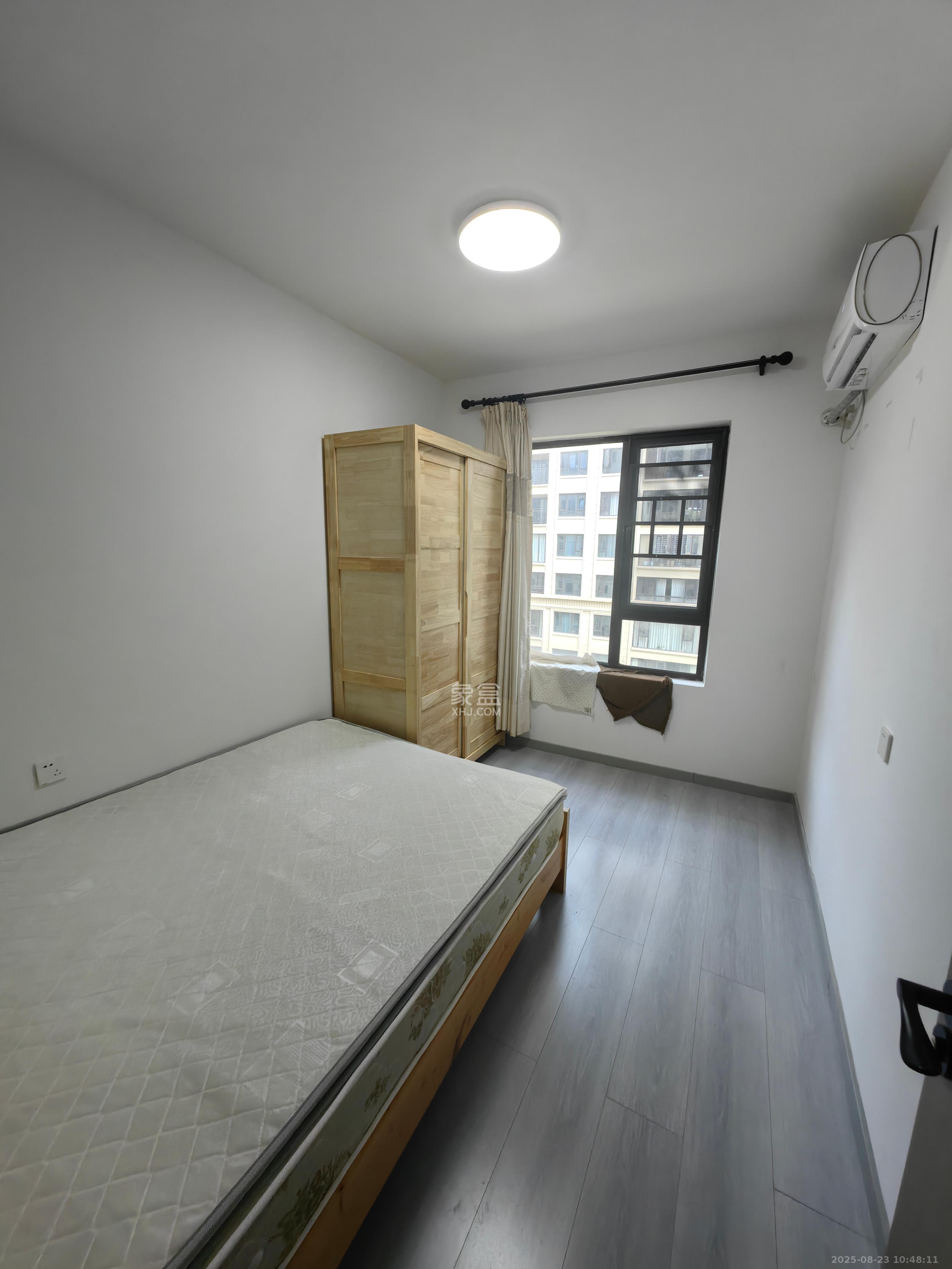 长沙美的梧桐庄园  3室2厅2卫    2500.0元/月 长沙美的梧桐庄园  3室2厅2卫    2500.0元/月室内图