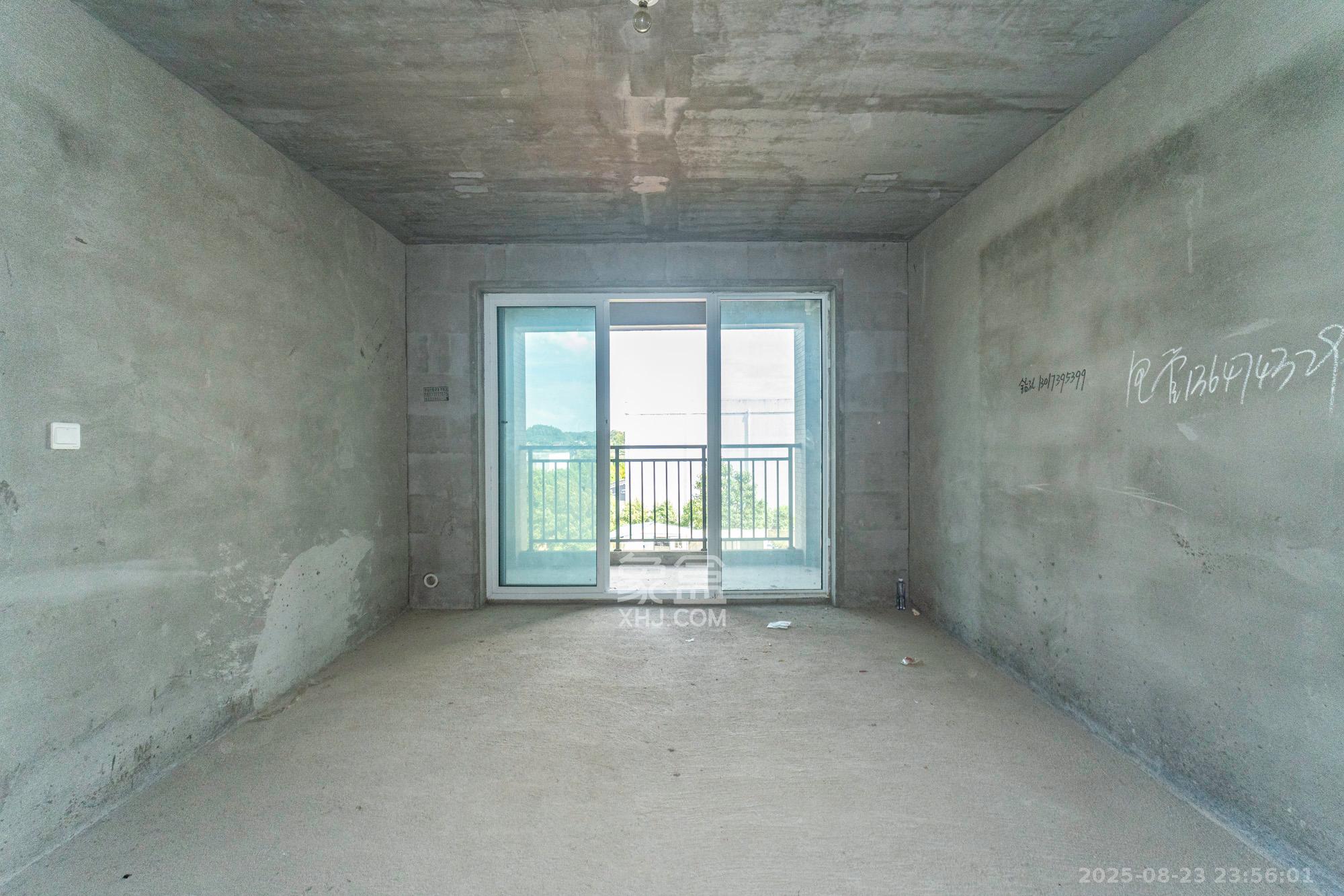 中安善化国际 3室2厅2卫 60.0万 中安善化国际 3室2厅2卫 60.0万客厅