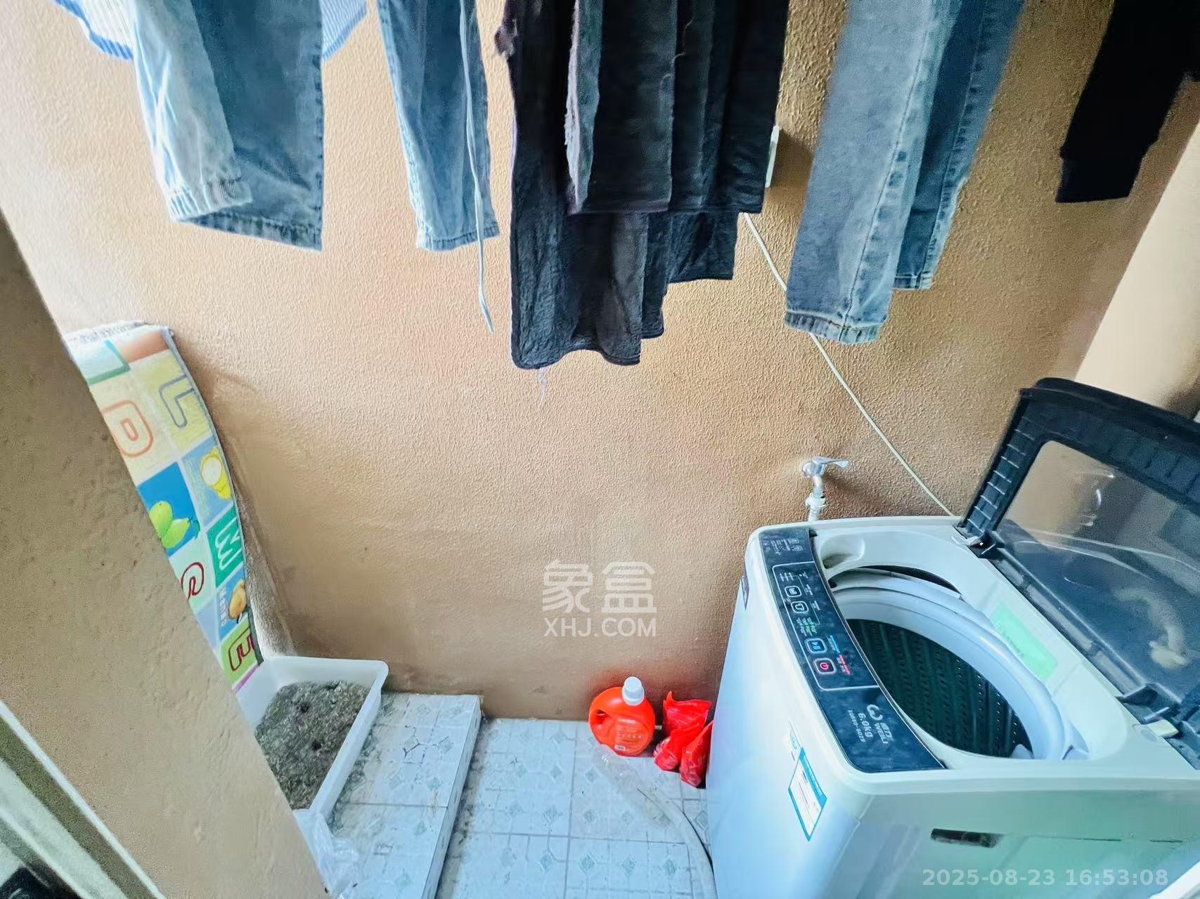 白沙晶城  1室1厅1卫   1500.00元/月室内图