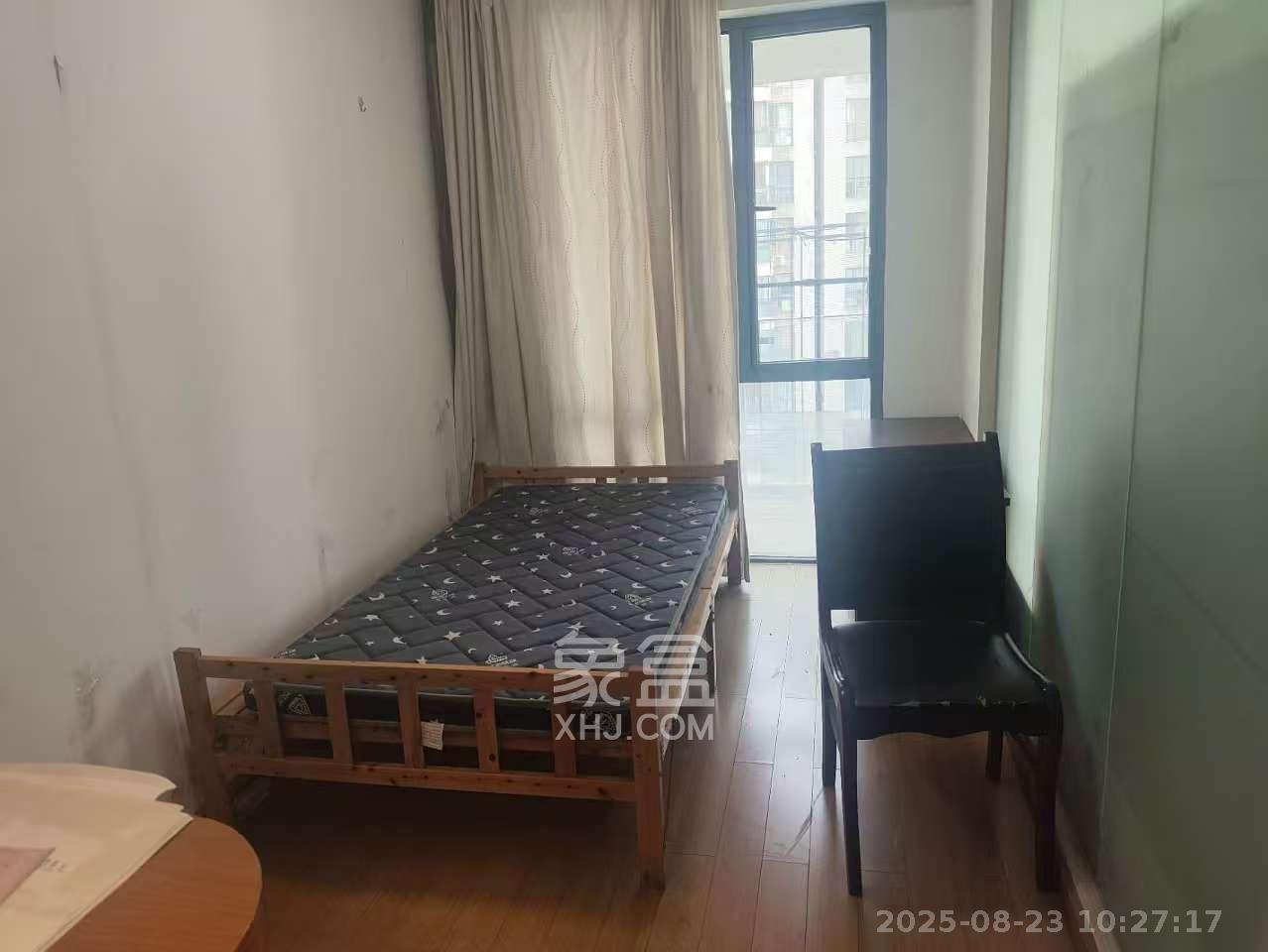 华菱蓝调国际(华菱.香墅美地) 4室2厅2卫 2500.0元/月 华菱蓝调国际(华菱.香墅美地) 4室2厅2卫 2500.0元/月室内图