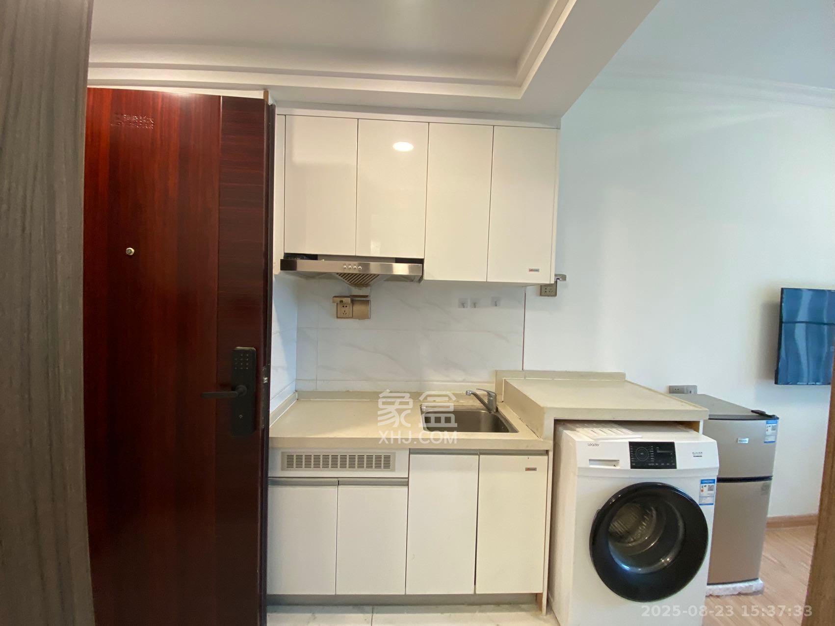 碧桂园城市之光 1室1厅1卫 1600.0元/月 碧桂园城市之光 1室1厅1卫 1600.0元/月室内图