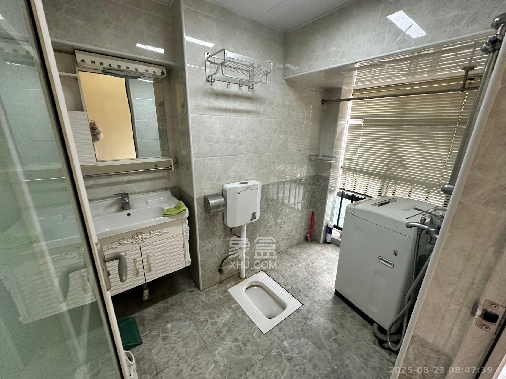 中建芙蓉嘉苑 1室1厅1卫 1400.0元/月 中建芙蓉嘉苑 1室1厅1卫 1400.0元/月室内图