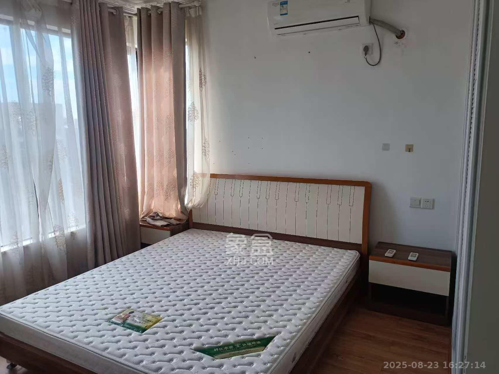 雨花公馆(紫苔名苑) 3室2厅2卫 2800.0元/月 雨花公馆(紫苔名苑) 3室2厅2卫 2800.0元/月室内图