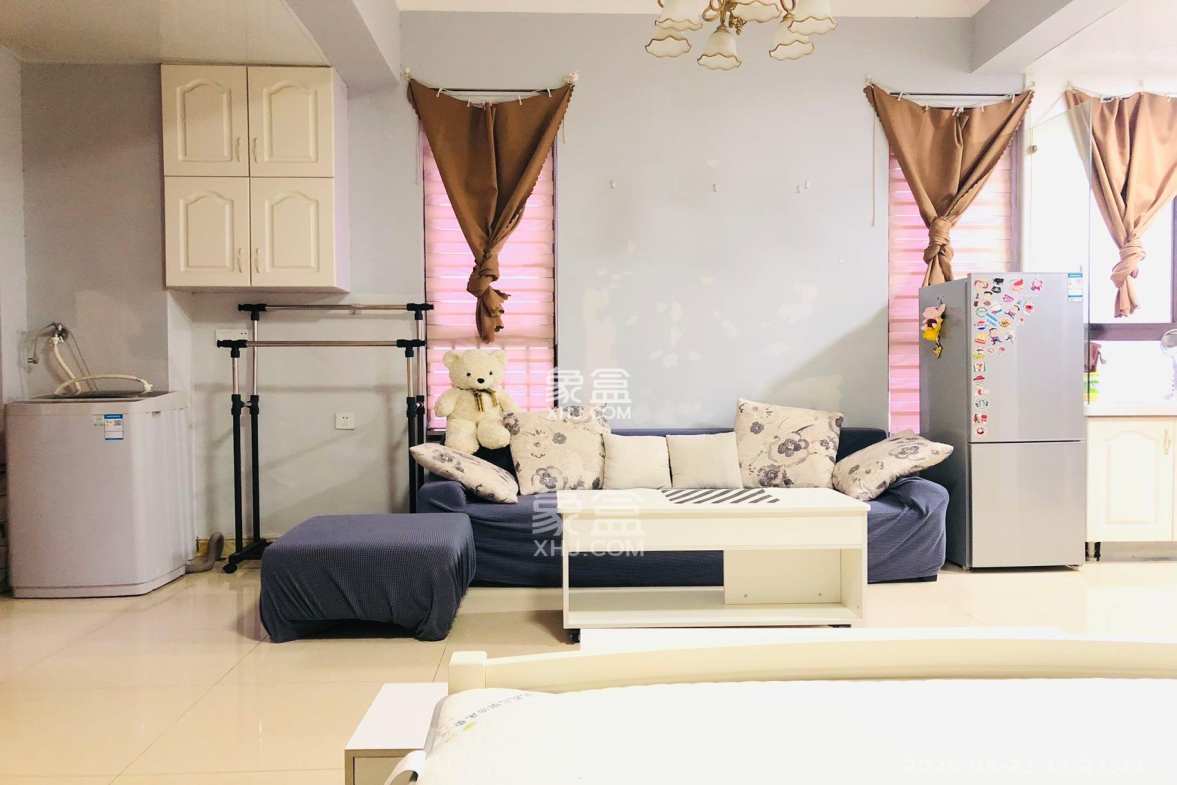 听香水榭 1室0厅0卫 1800.0元/月 听香水榭 1室0厅0卫 1800.0元/月室内图