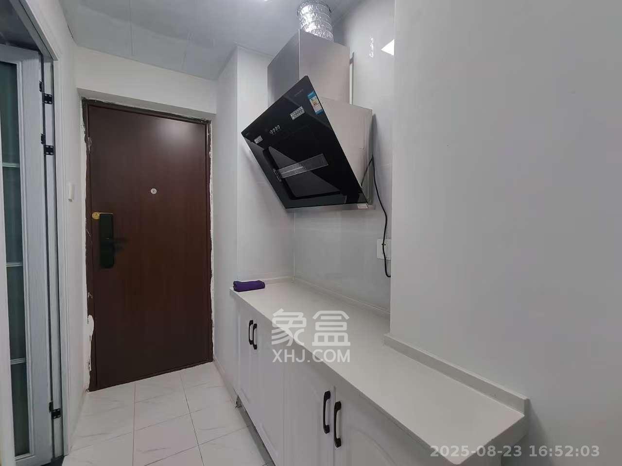 惠通才郡  1室1厅1卫    1600.0元/月室内图