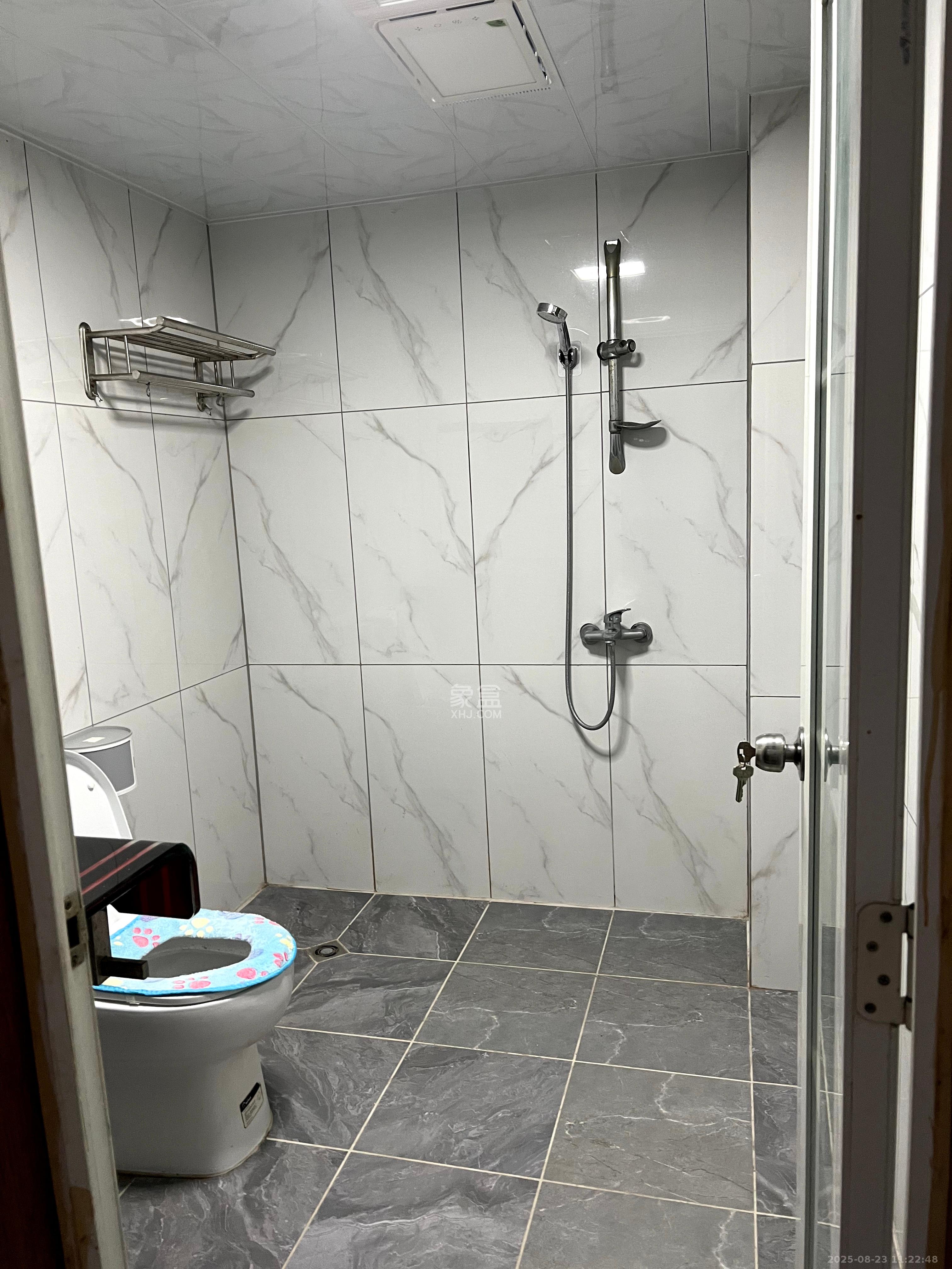 奥林匹克花园 2室2厅1卫 2300.0元/月 奥林匹克花园 2室2厅1卫 2300.0元/月室内图