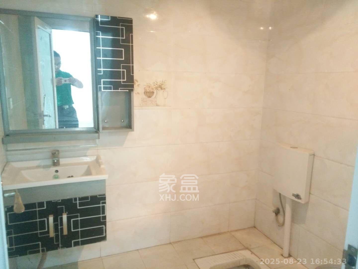 万科魅力之城  3室2厅1卫    1800.0元/月 万科魅力之城  3室2厅1卫    1800.0元/月室内图