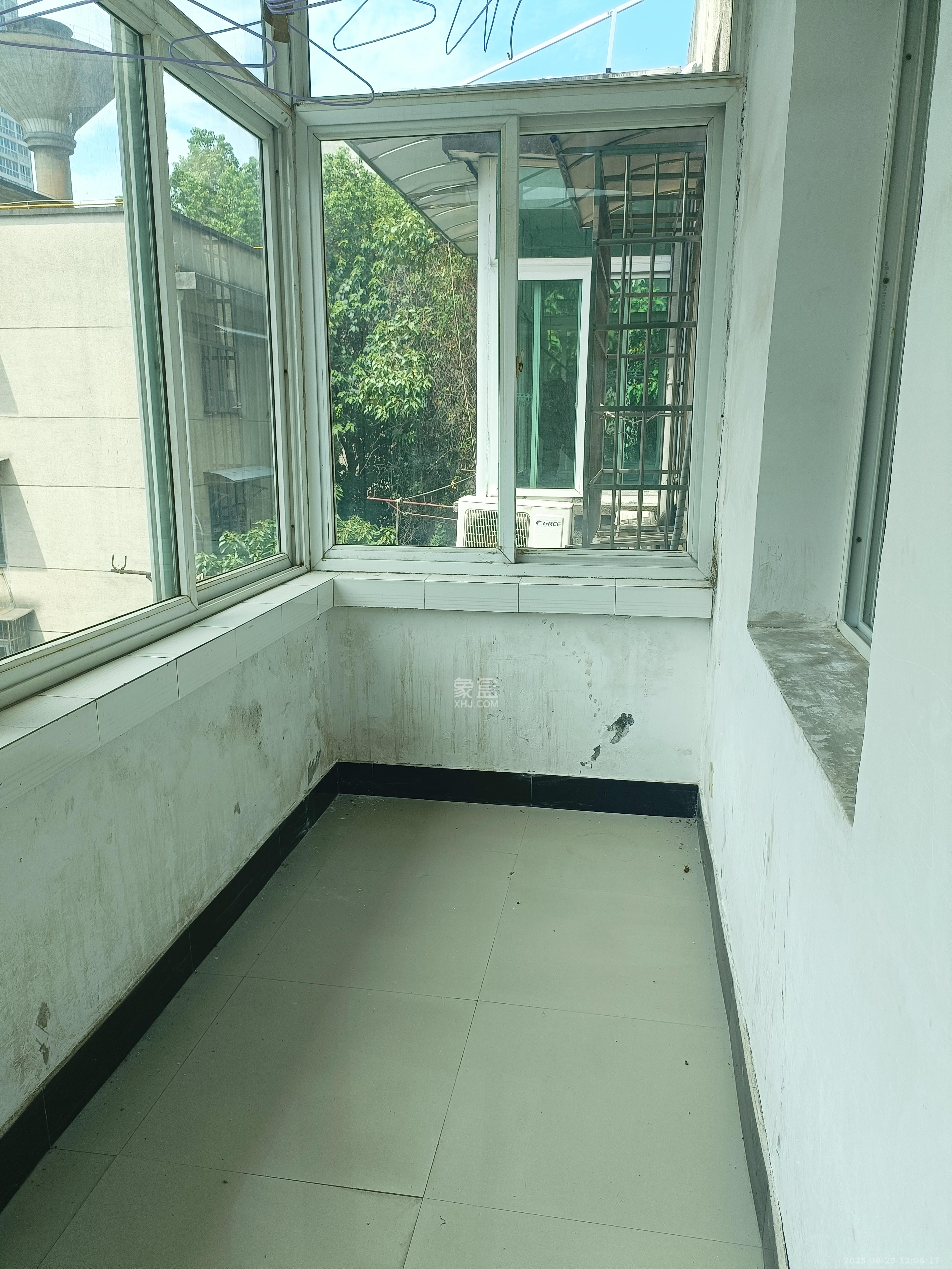 建安小区 2室1厅1卫 1000.0元/月 建安小区 2室1厅1卫 1000.0元/月室内图