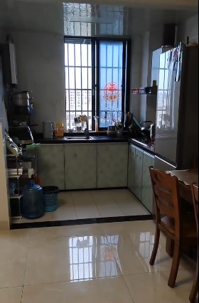 印象荷园  2室2厅1卫    2000.0元/月 印象荷园  2室2厅1卫    2000.0元/月室内图