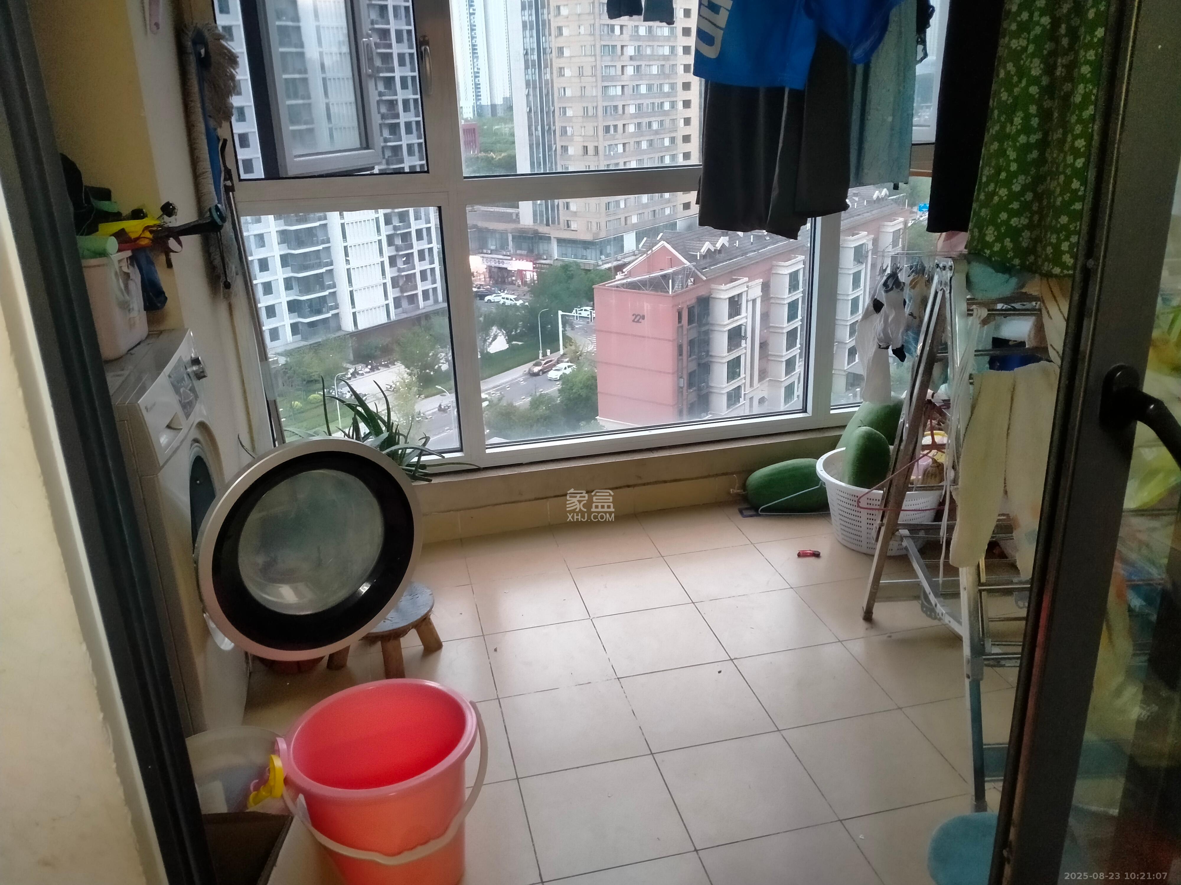 万科魅力之城非凡里 3室2厅1卫 2700.0元/月 万科魅力之城非凡里 3室2厅1卫 2700.0元/月室内图