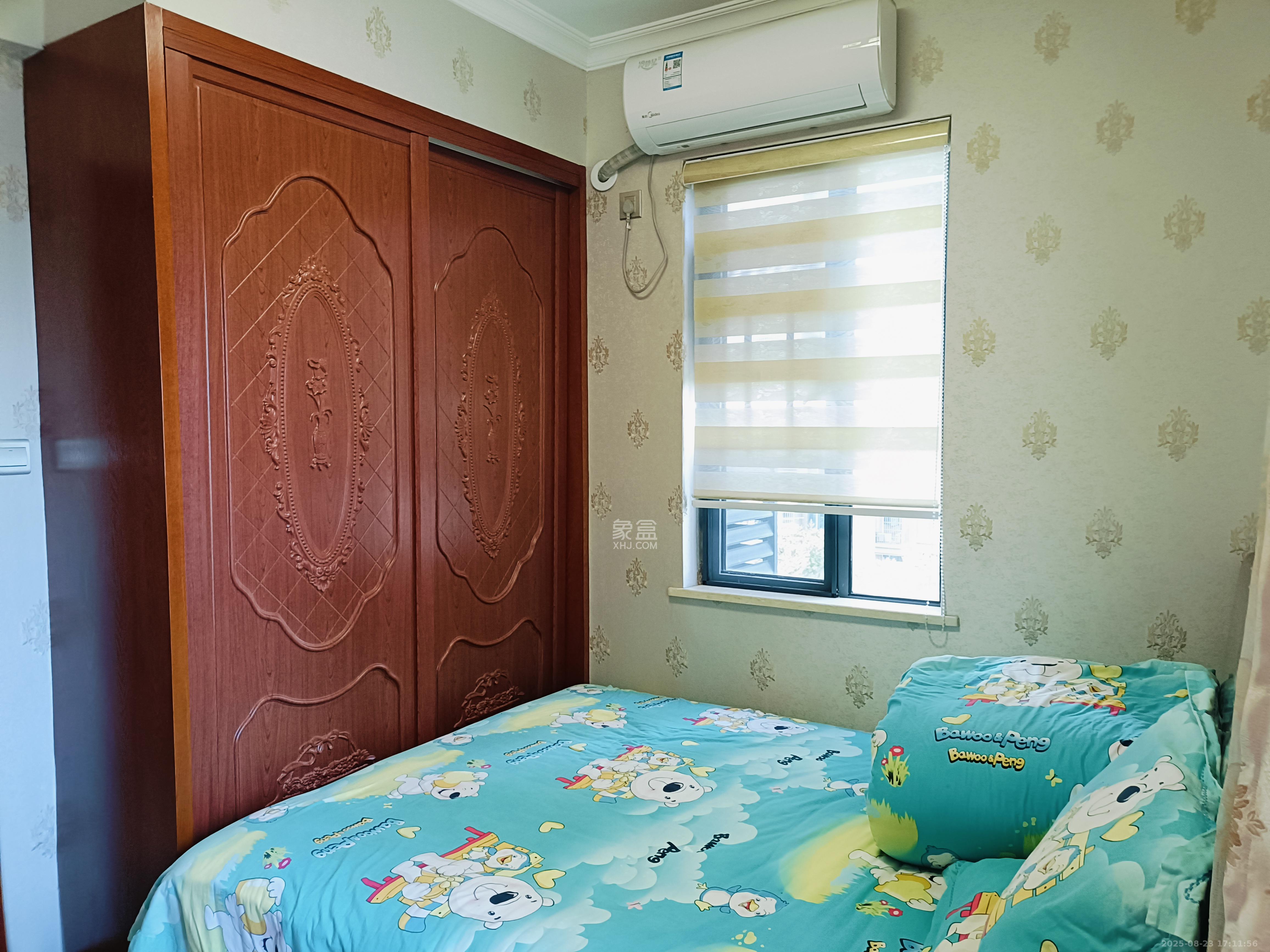 中欣楚天雅郡  4室2厅2卫    2500.0元/月 中欣楚天雅郡  4室2厅2卫    2500.0元/月室内图